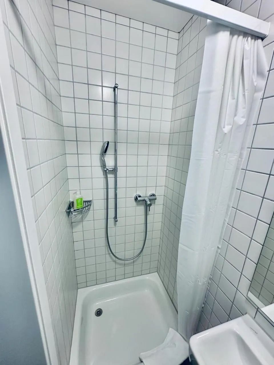 Shower in Bed Bike and Breakfast Olten