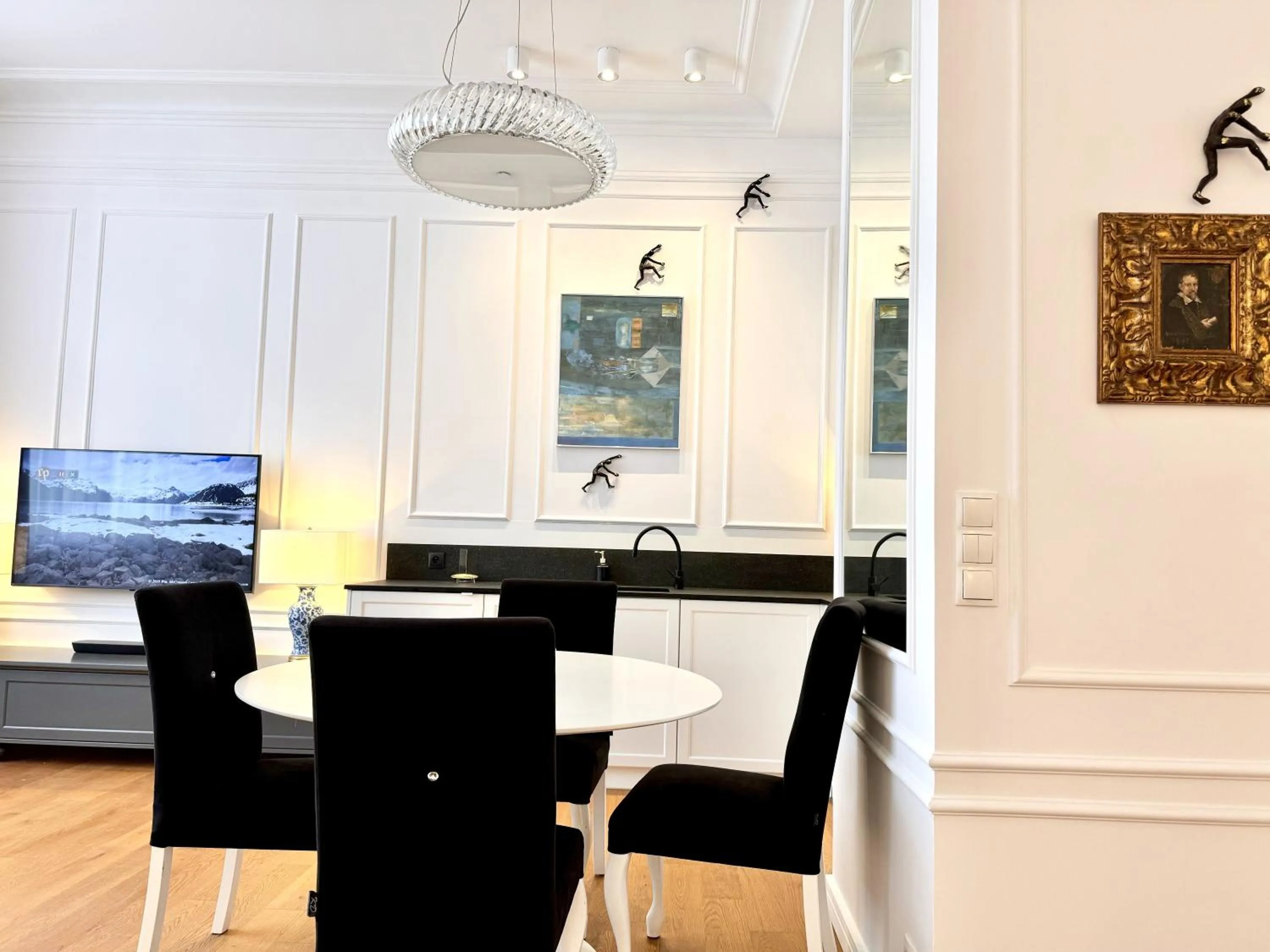 Living room in Luxury Apartments MONDRIAN Market Square III