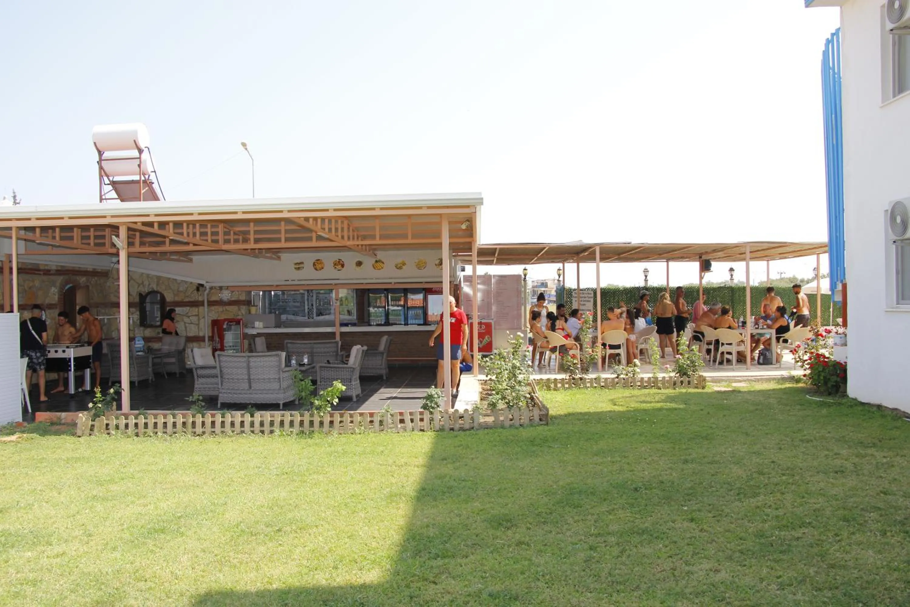 Restaurant/places to eat in Sunset Village