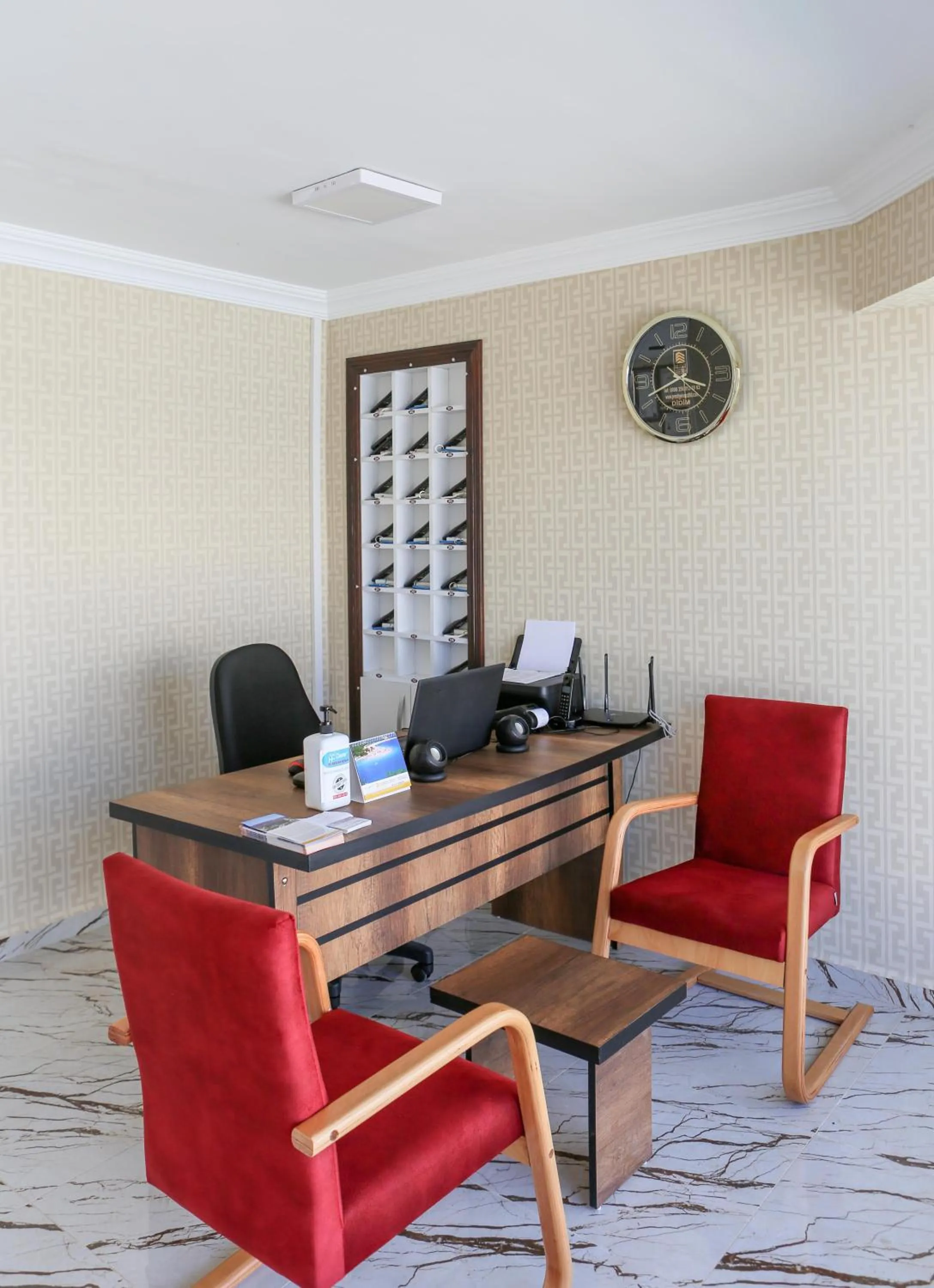 Lobby or reception in Sunset Village