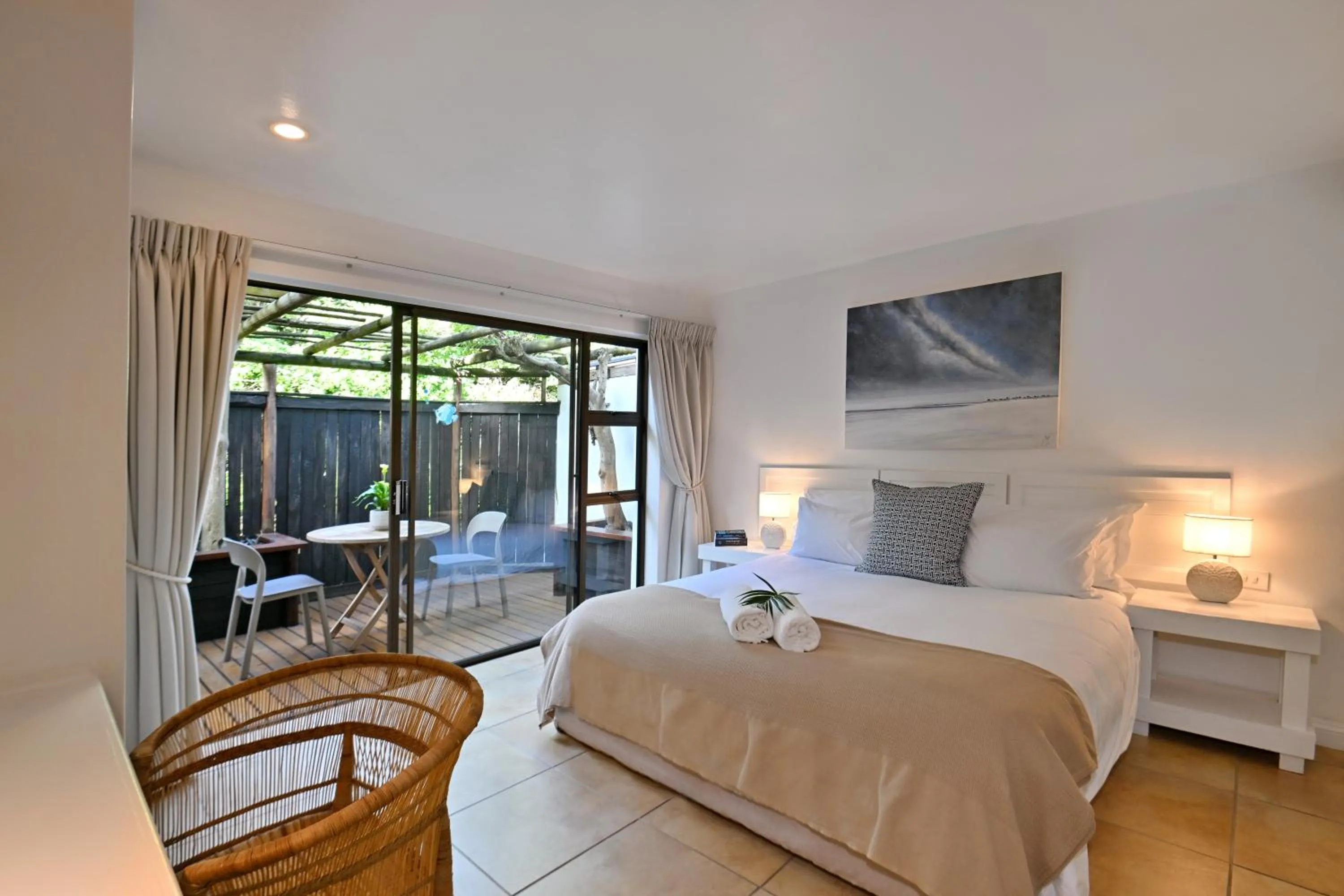 Photo of the whole room, Bed in BonBini Guest House