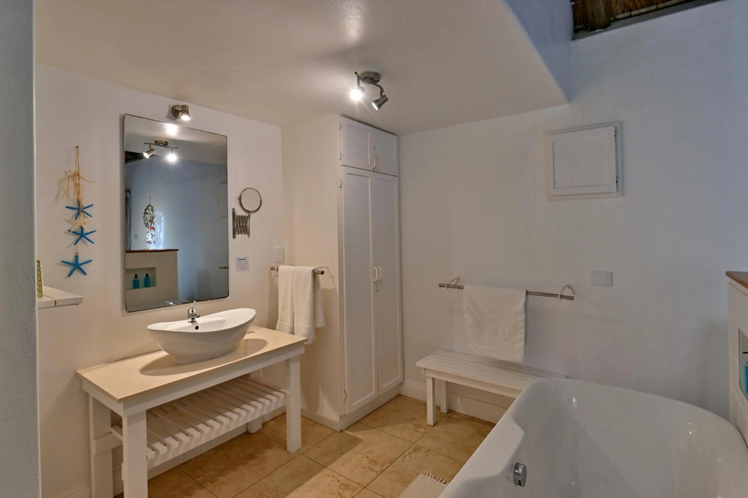 Bathroom in BonBini Guest House