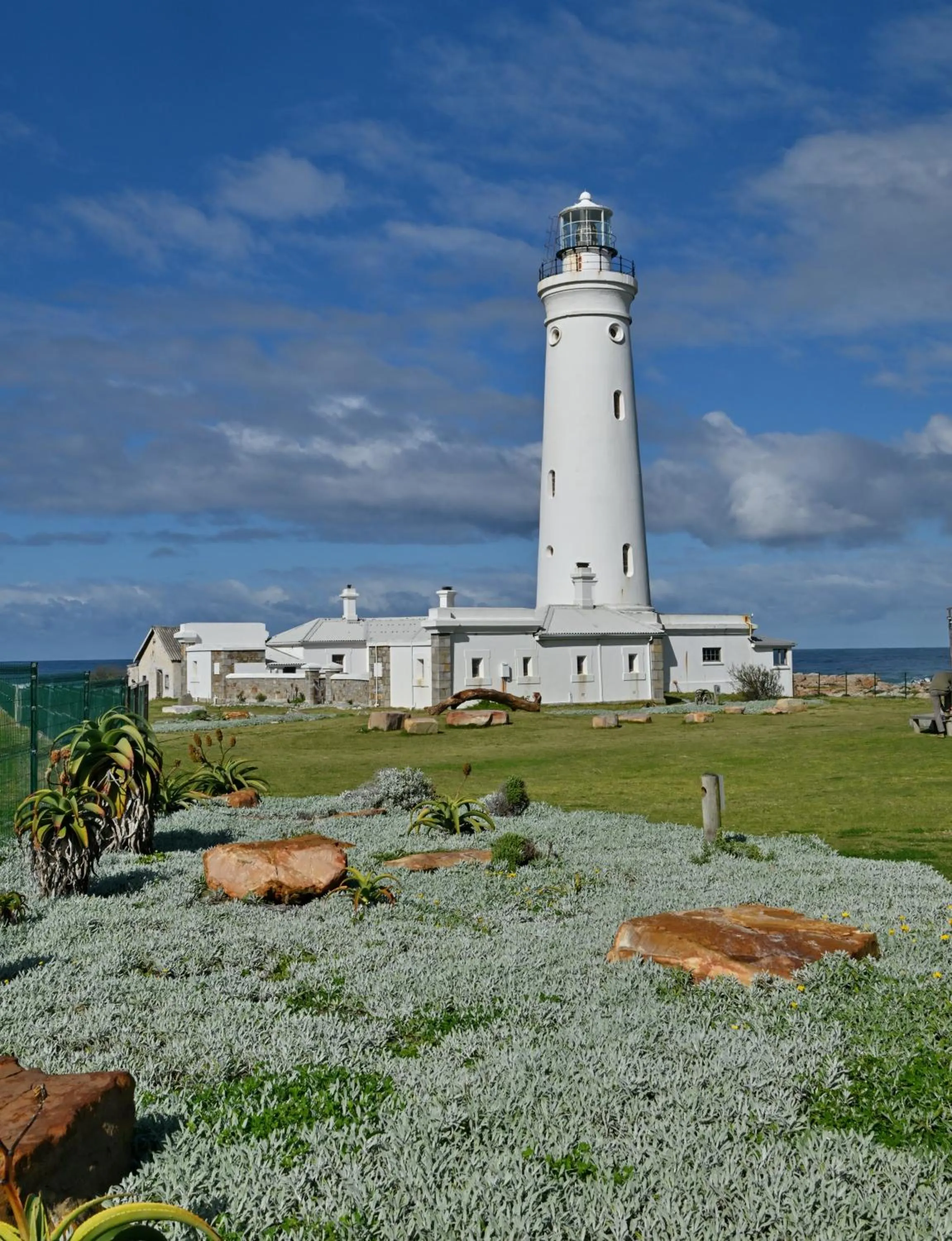 Area and facilities in BonBini Guest House