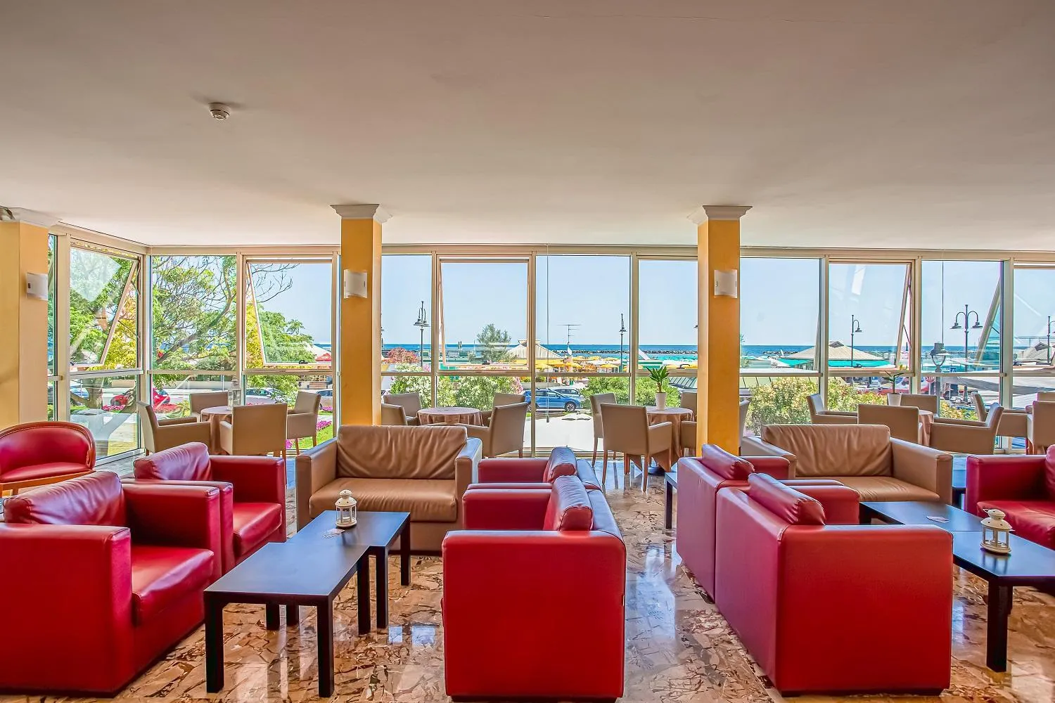 Communal lounge/ TV room in Hotel San Giorgio