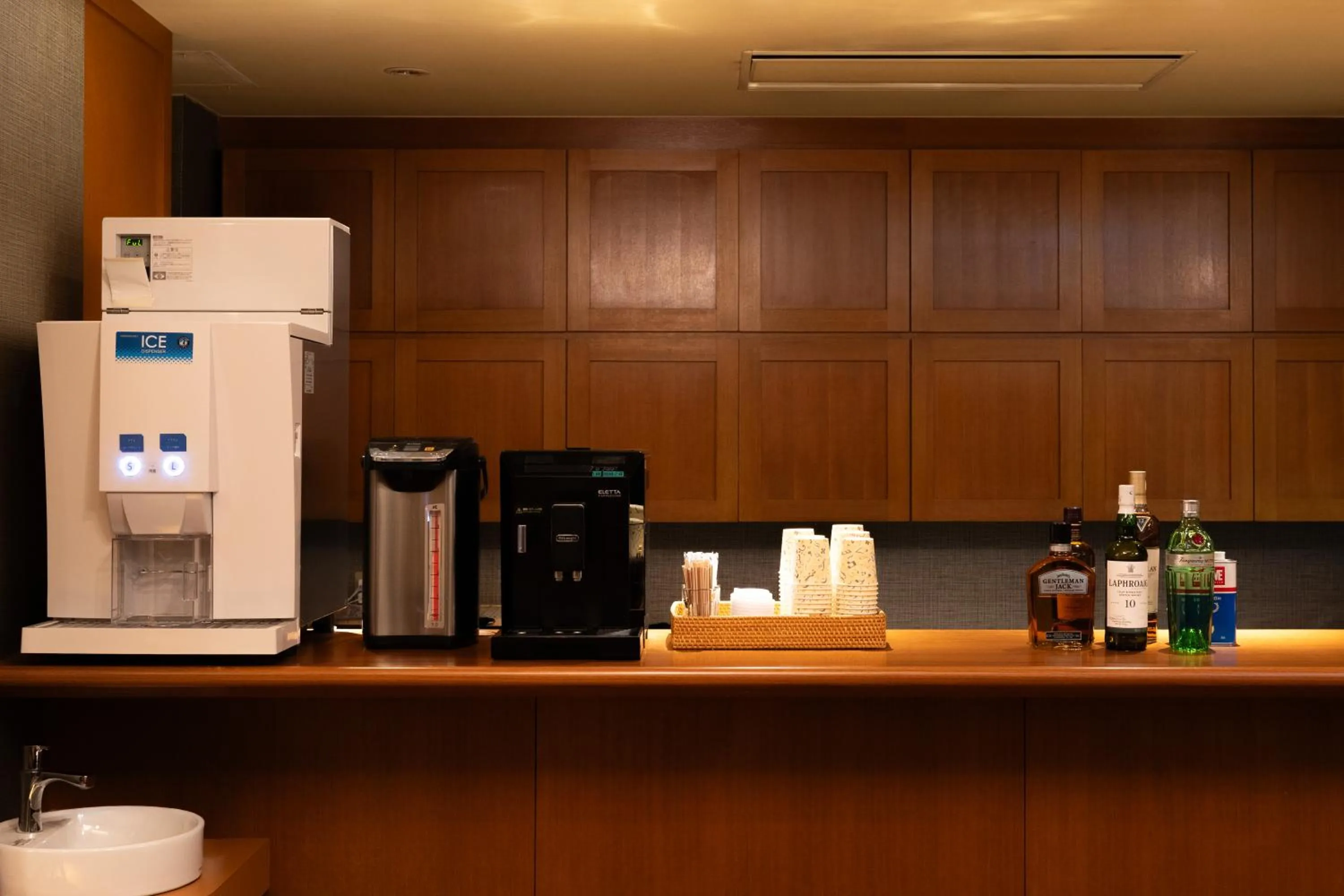 Coffee/tea facilities in Mori-no-Hotel Sendai