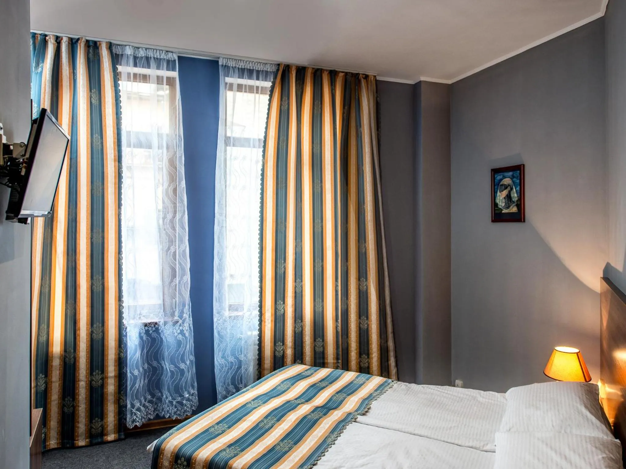 Photo of the whole room, Bed in Lviv Central Jam Hotel