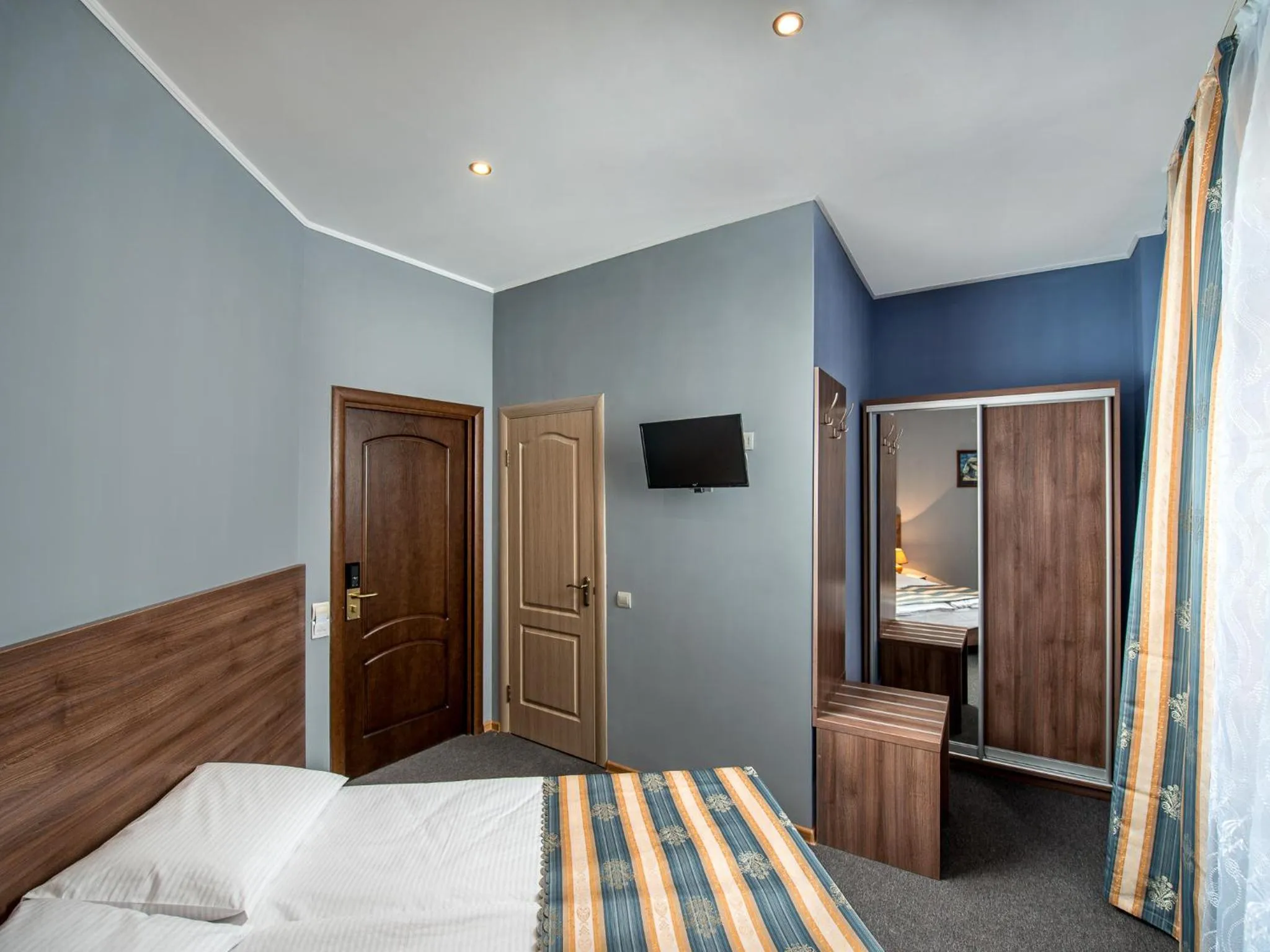 Photo of the whole room, Bed in Lviv Central Jam Hotel