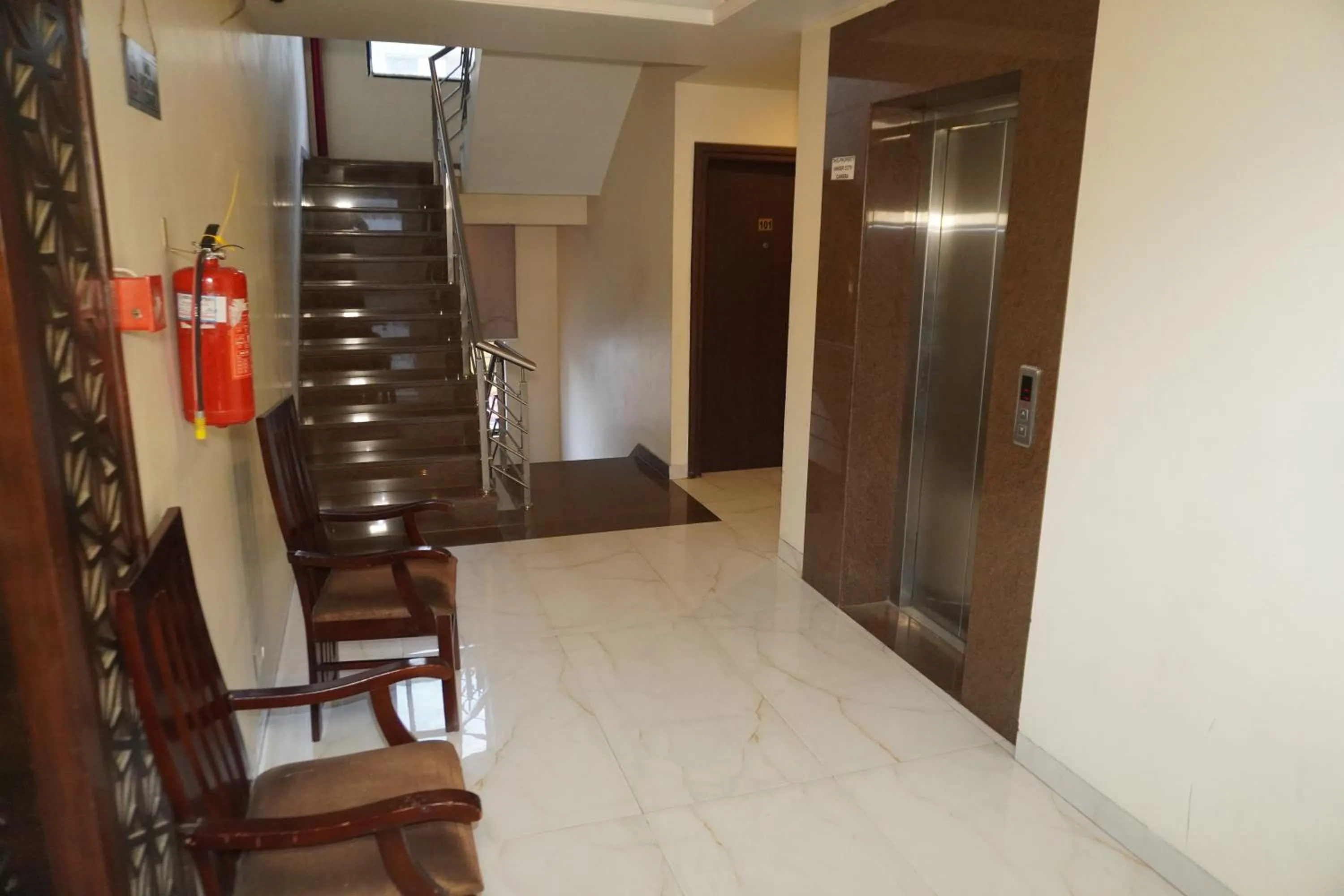 elevator in Hotel Nilax