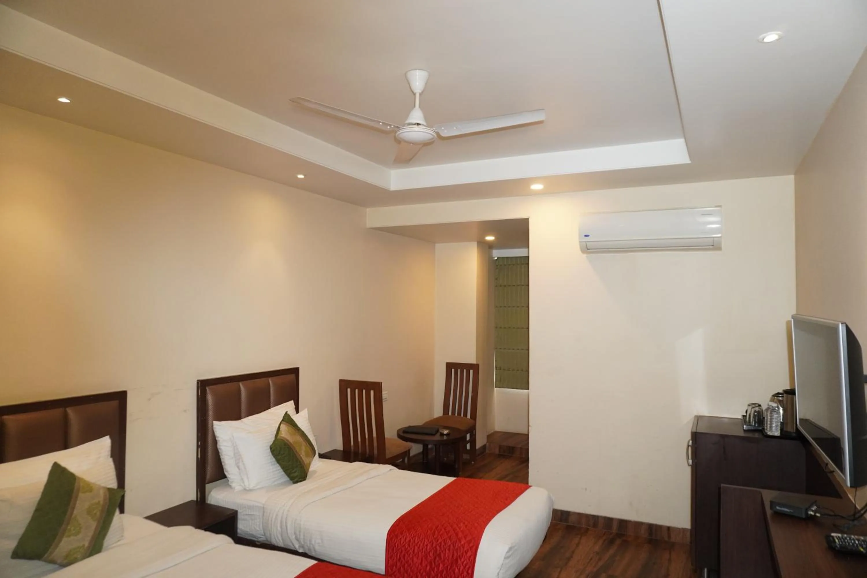 Bedroom, Bed in Hotel Nilax