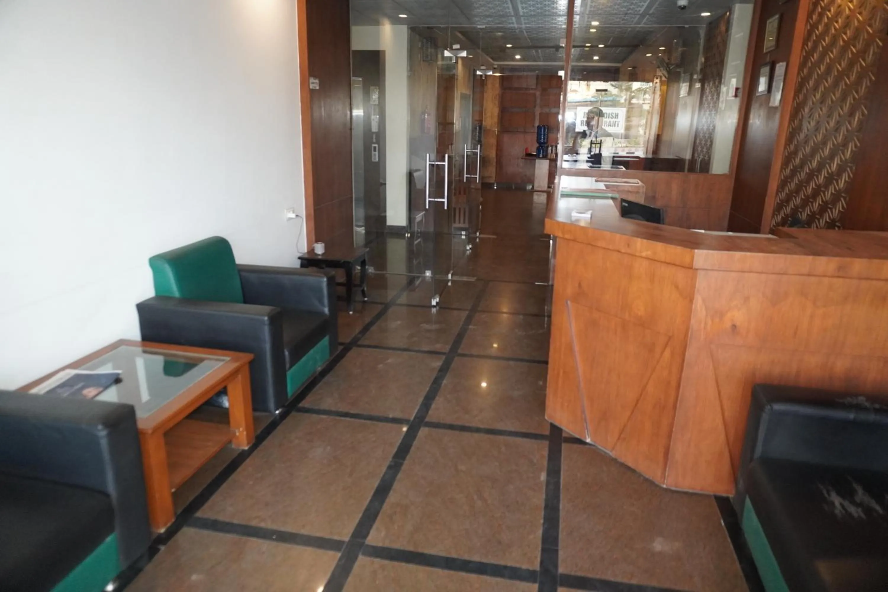 Lobby or reception in Hotel Nilax
