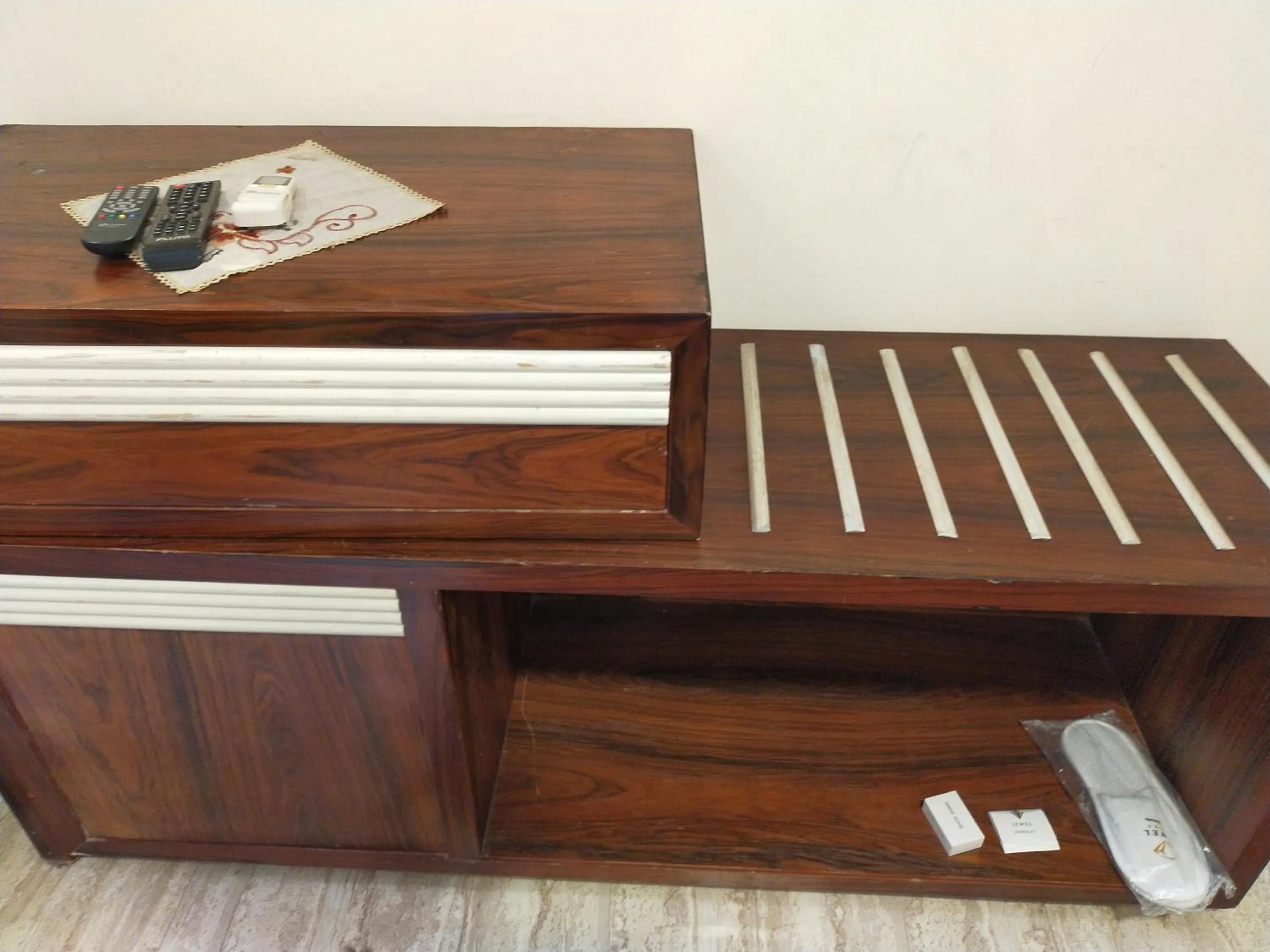 TV and multimedia in 26th of July Apartments