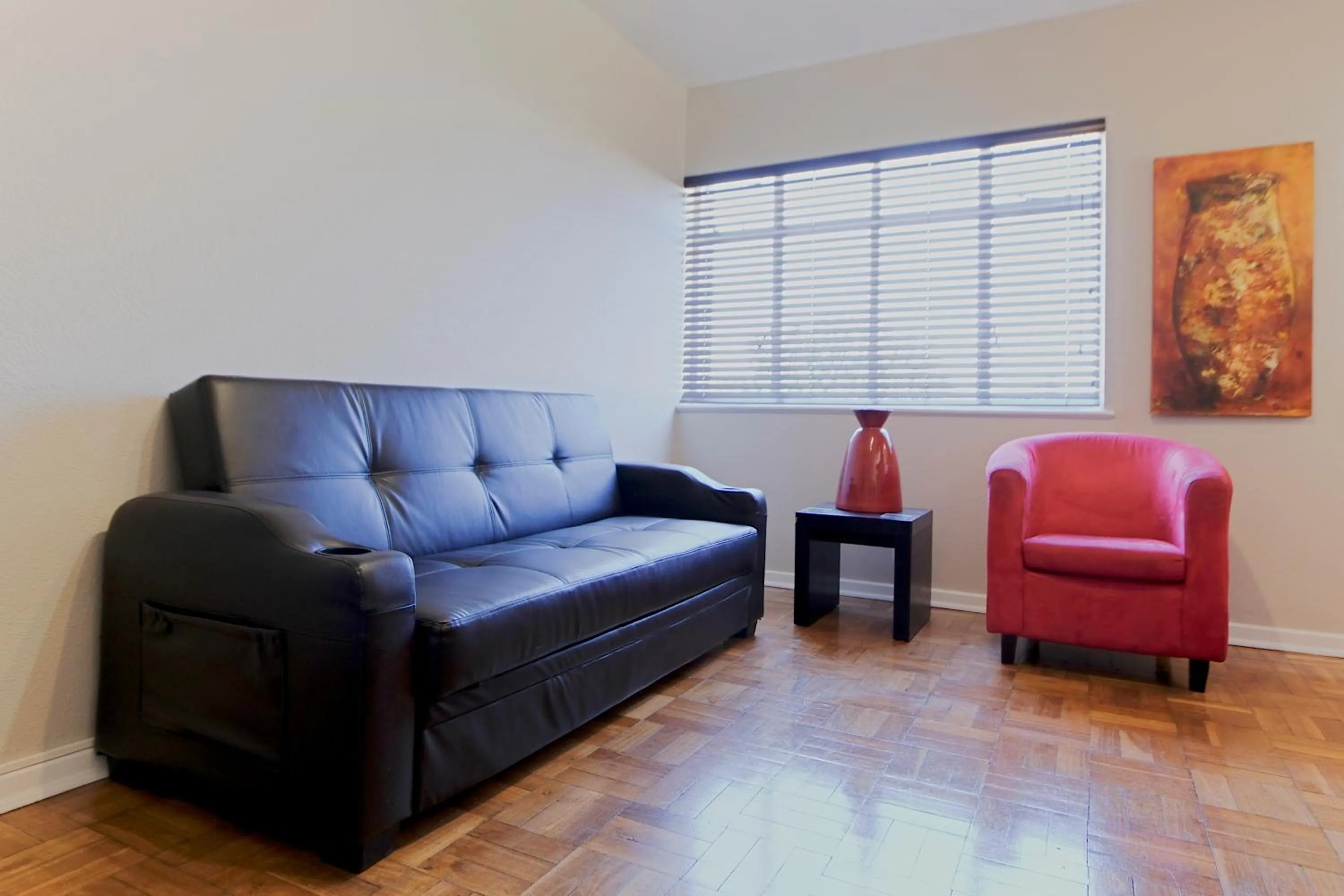 Living room in 10 on Cape Self Catering Apartments