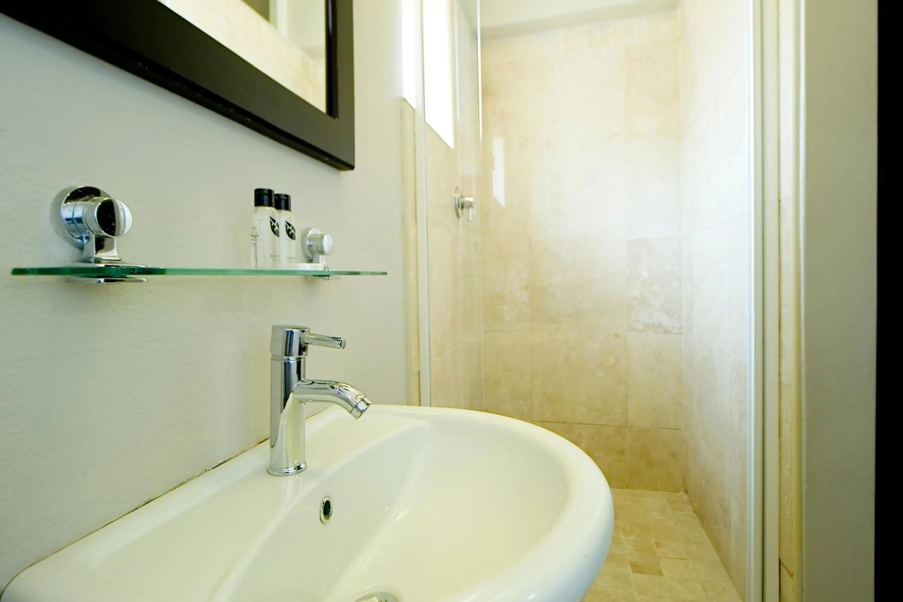 Bathroom in 10 on Cape Self Catering Apartments