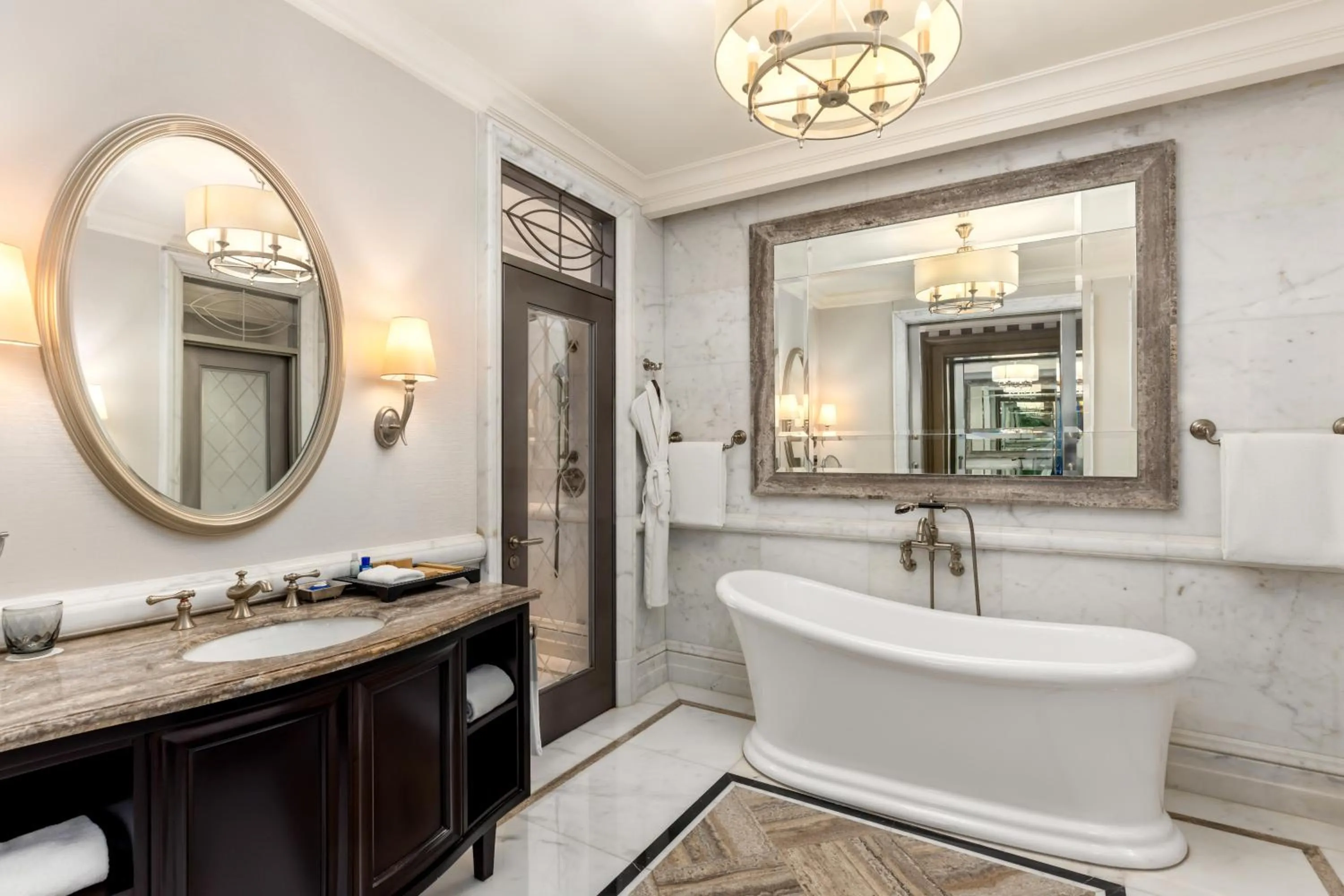 Bathroom in Al Habtoor Palace - Preferred Hotels & Resorts