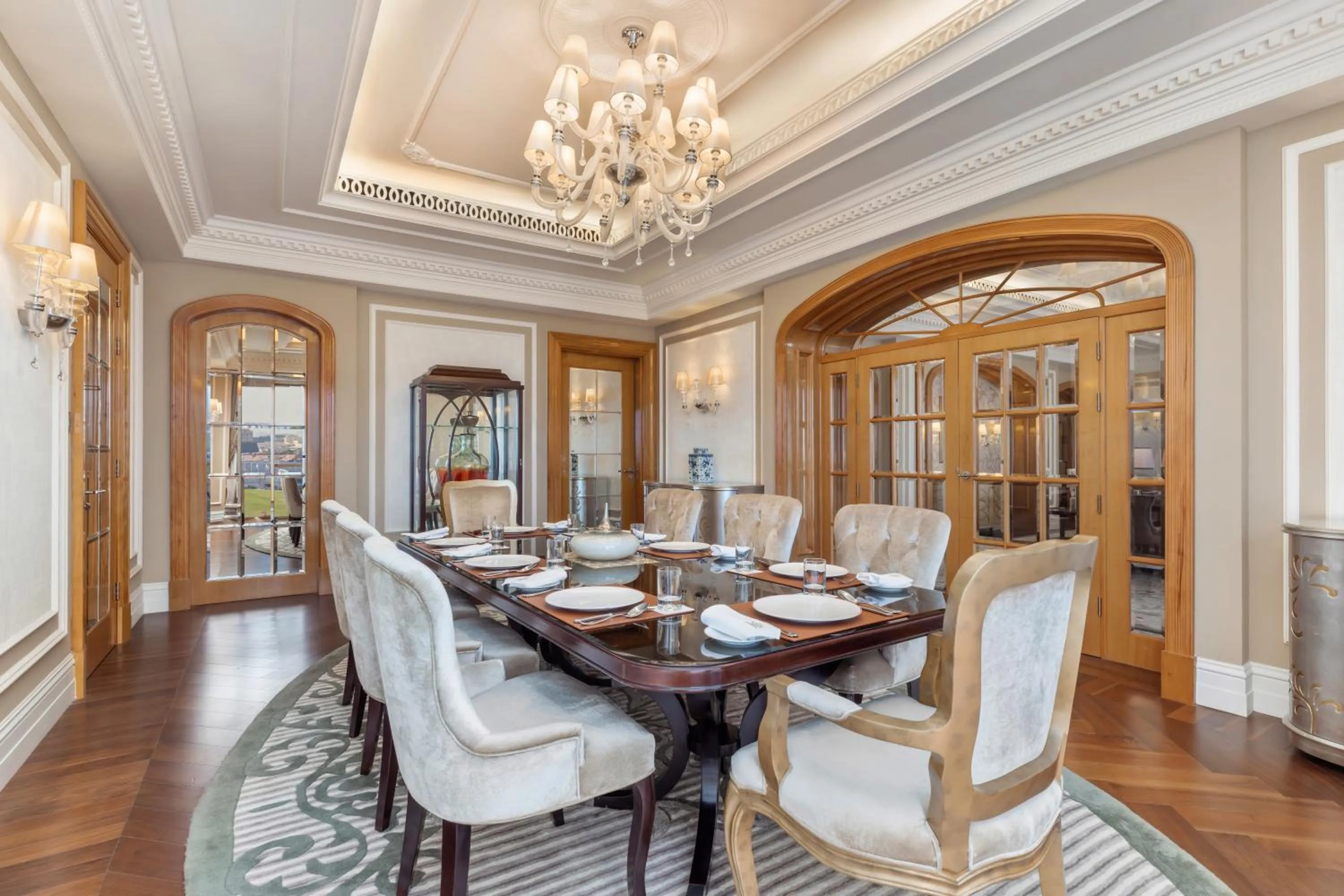 Dining area in Al Habtoor Palace - Preferred Hotels & Resorts