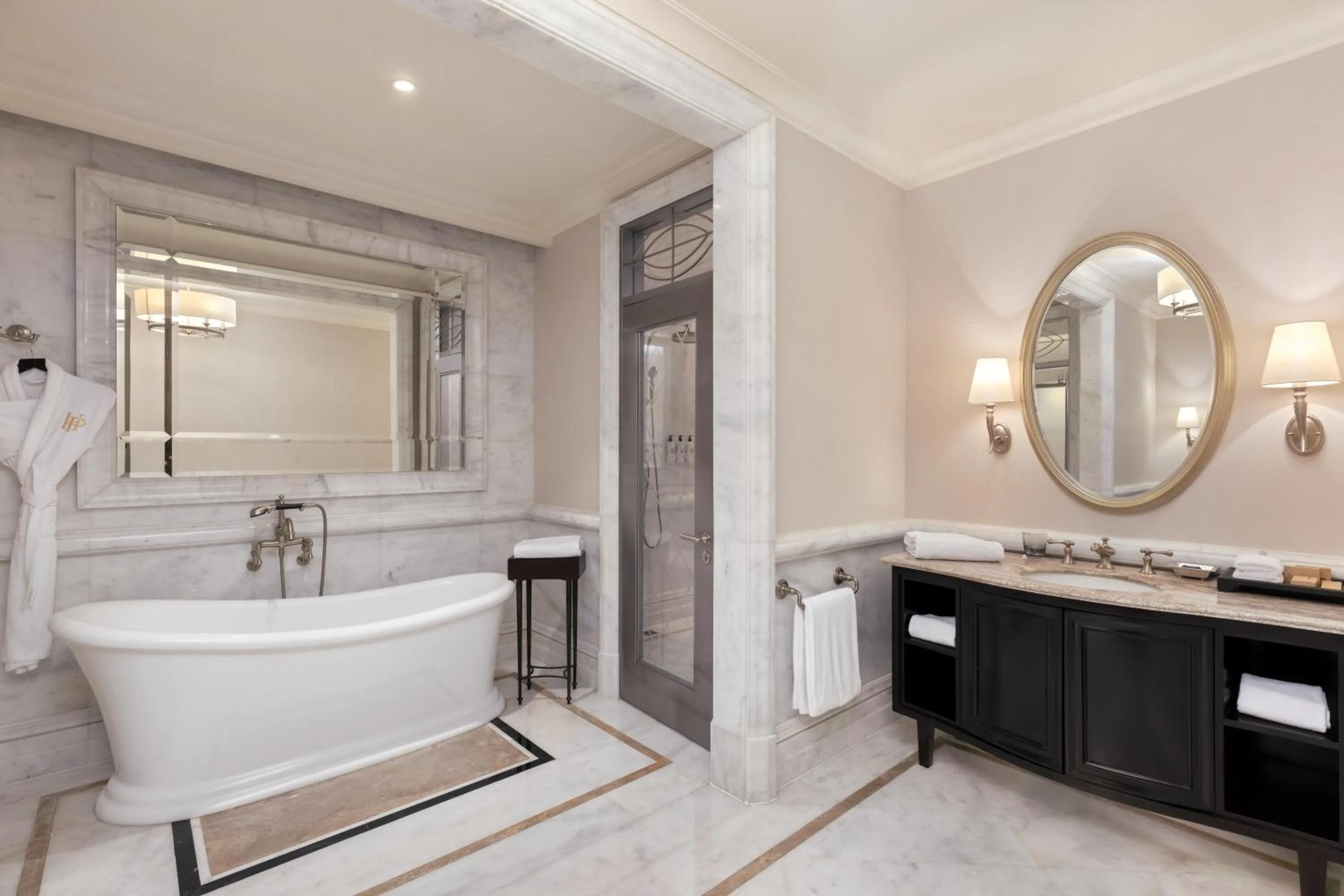 Bathroom in Al Habtoor Palace - Preferred Hotels & Resorts