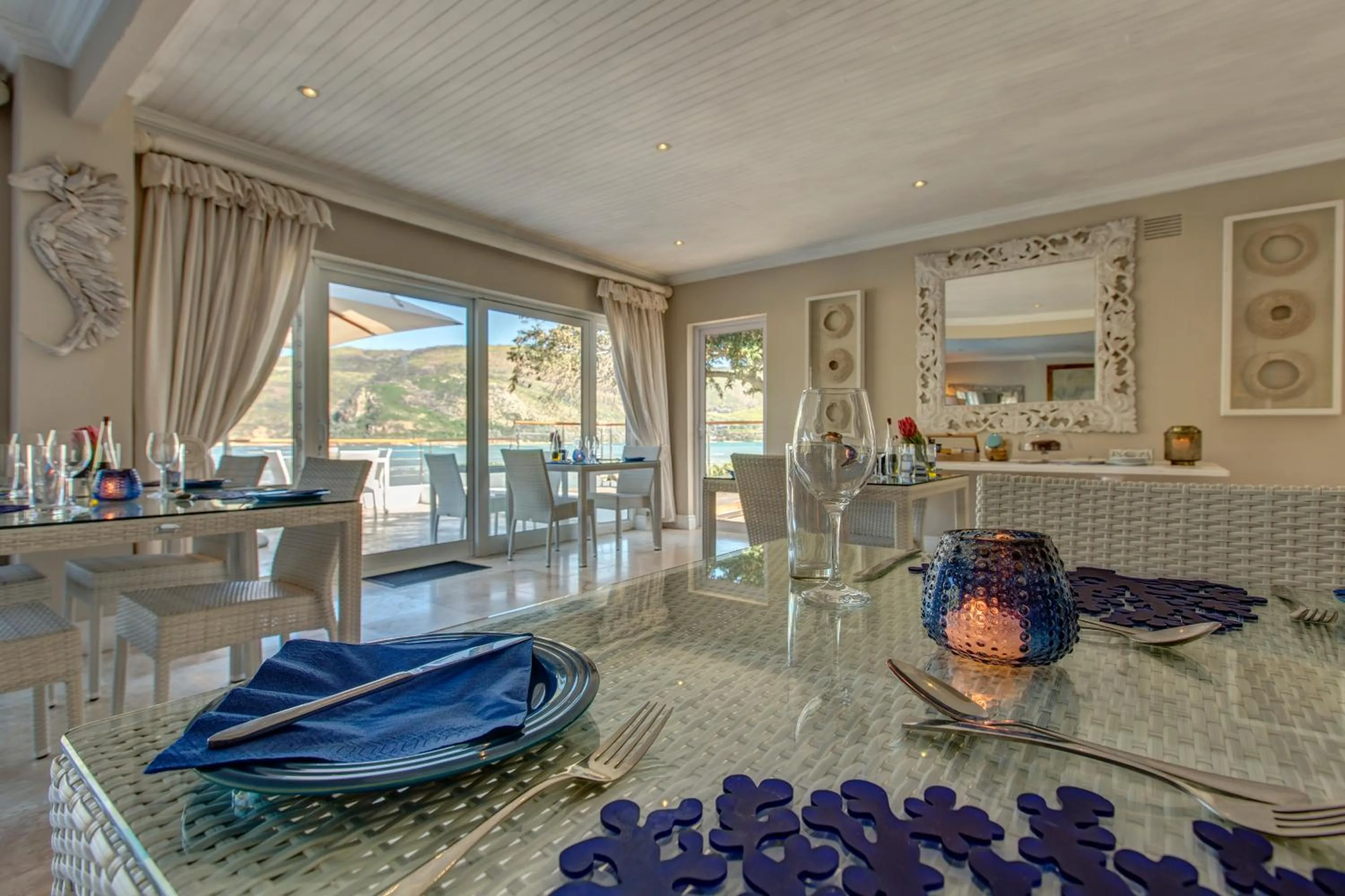 Lounge or bar in Amanzi Island Boutique Hotel