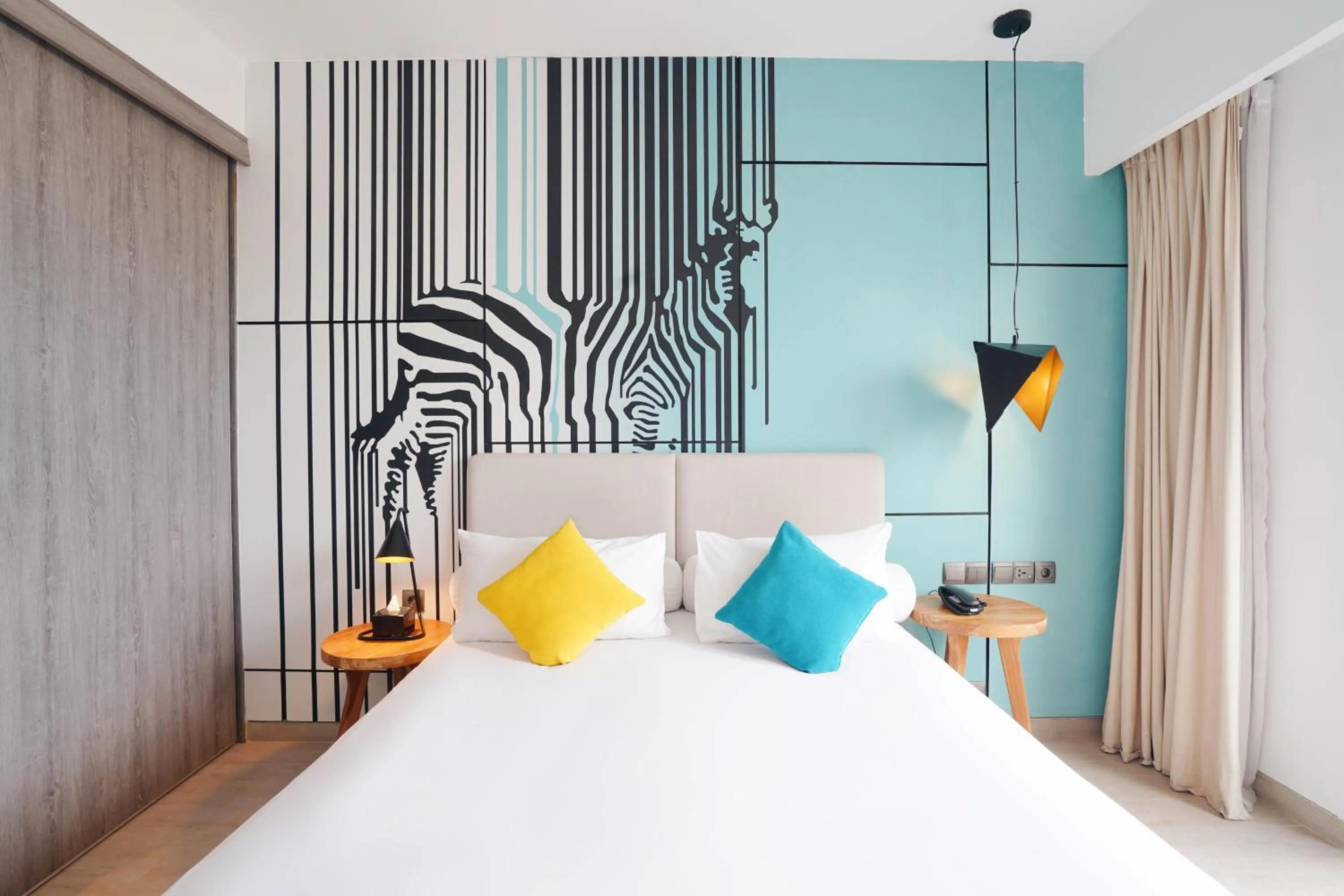 Bed in Kamaniiya Petitenget Seminyak