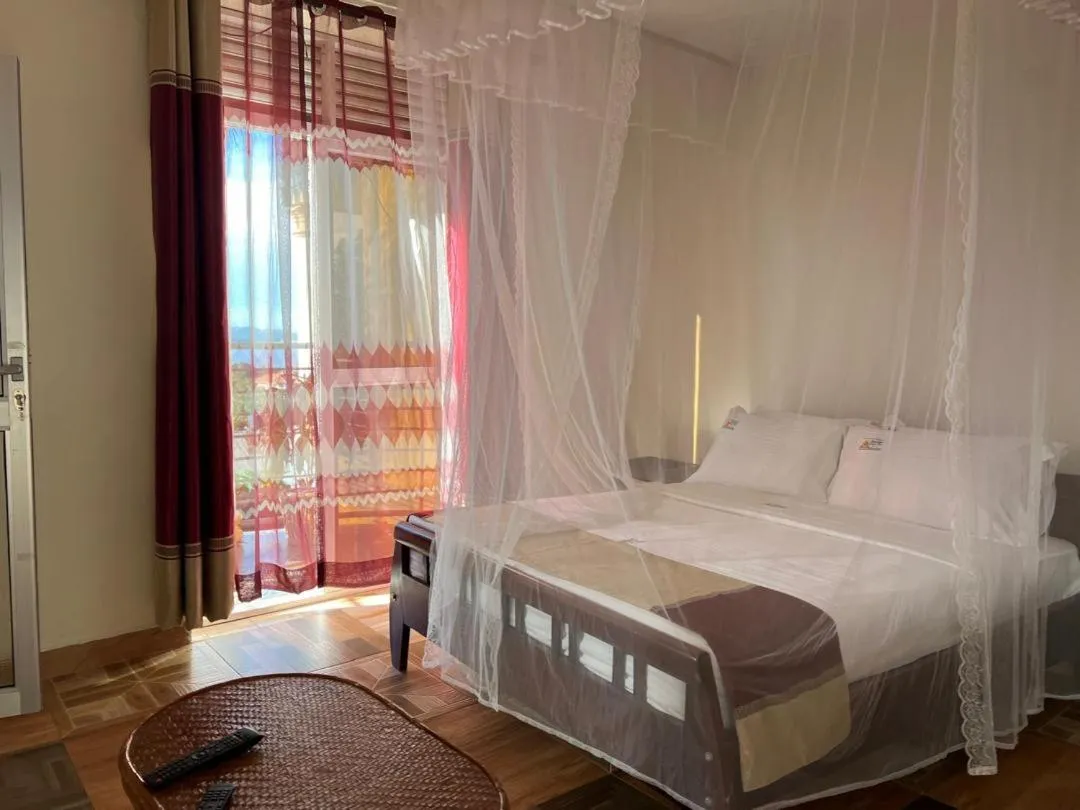 Bed in Hotel Royal Nest Entebbe