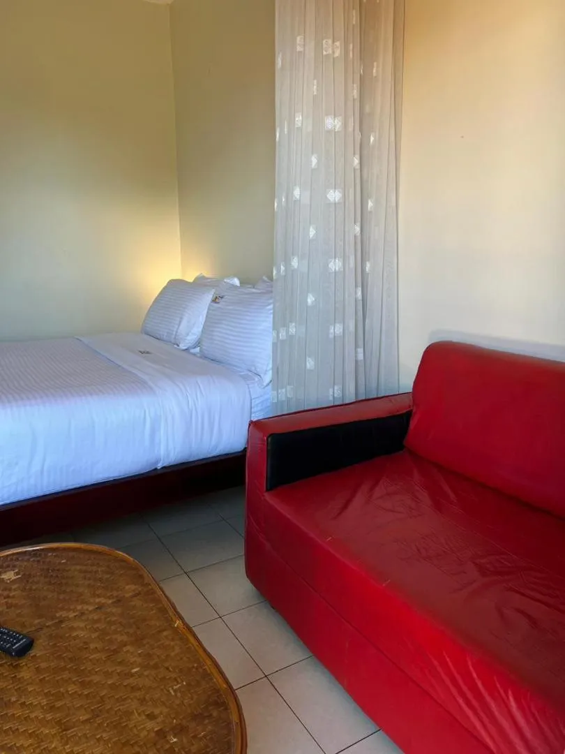 Bed in Hotel Royal Nest Entebbe