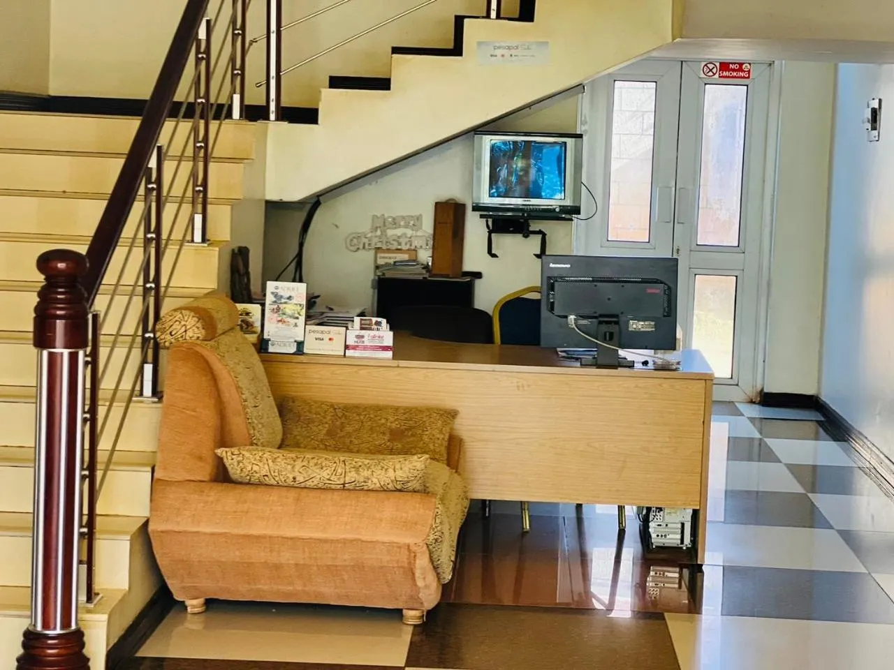 Hotel Royal Nest Entebbe