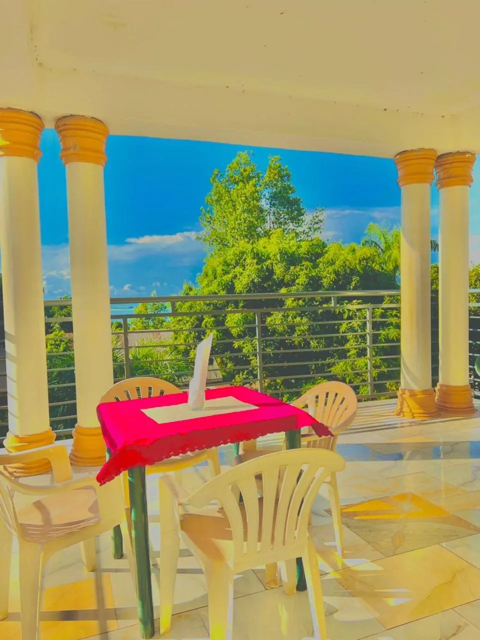 Hotel Royal Nest Entebbe