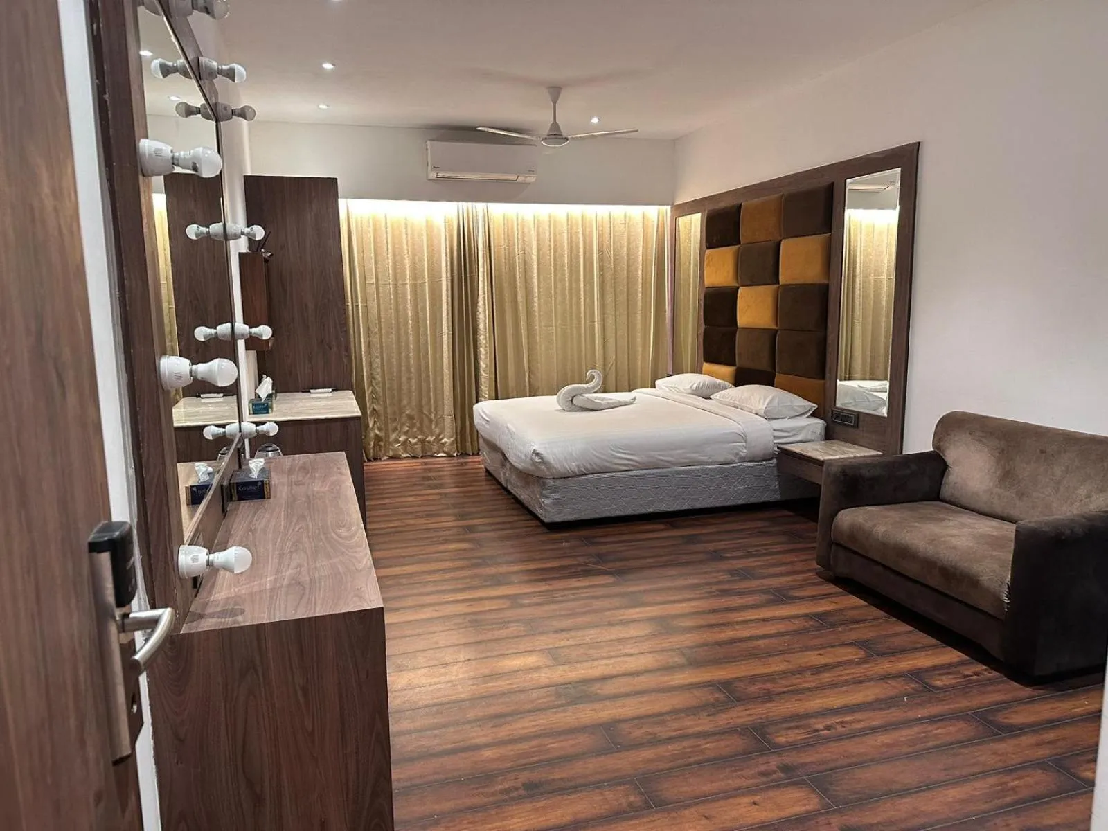 Bed in Hotel Windsor