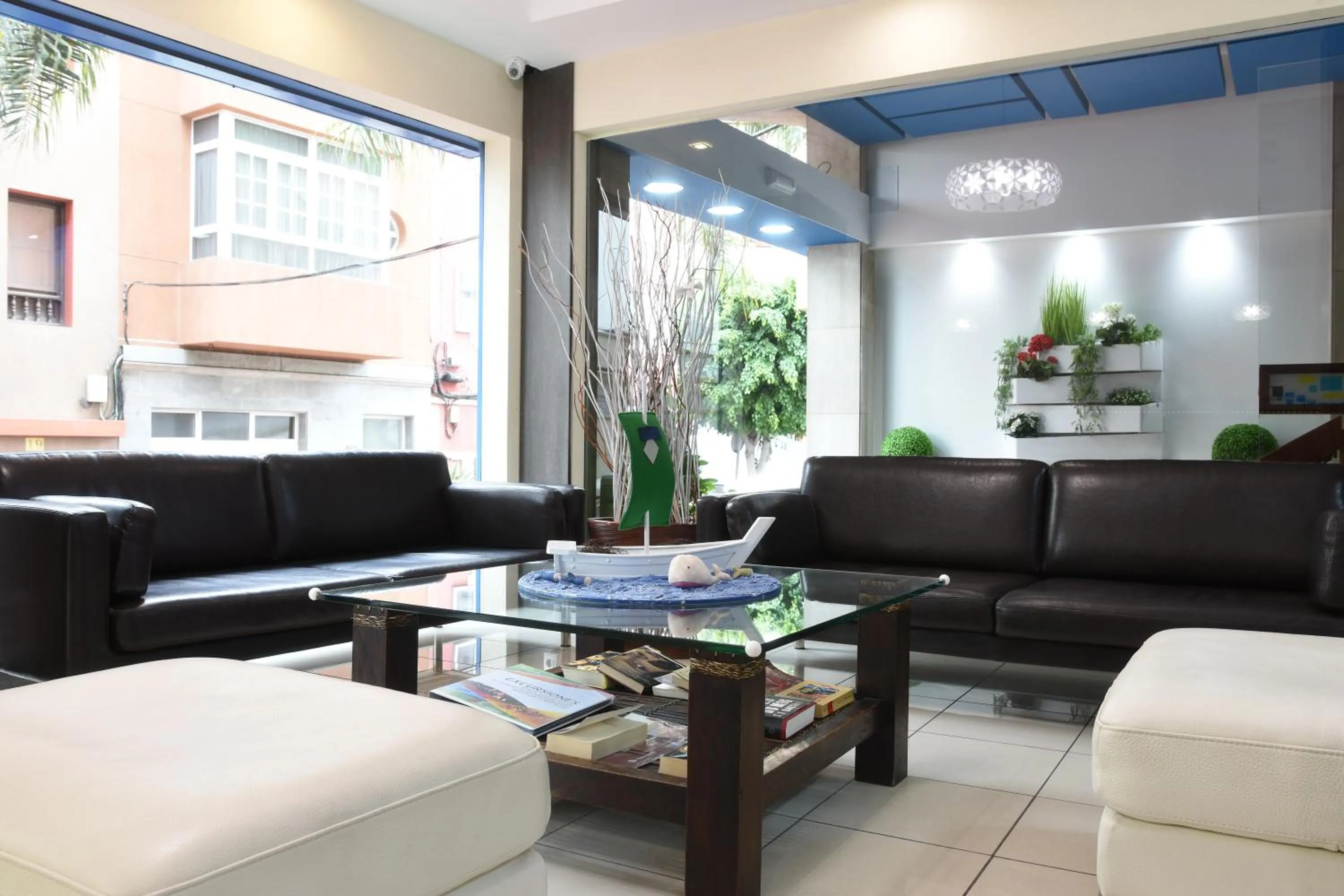 Lobby or reception in Apartamentos Tinoca