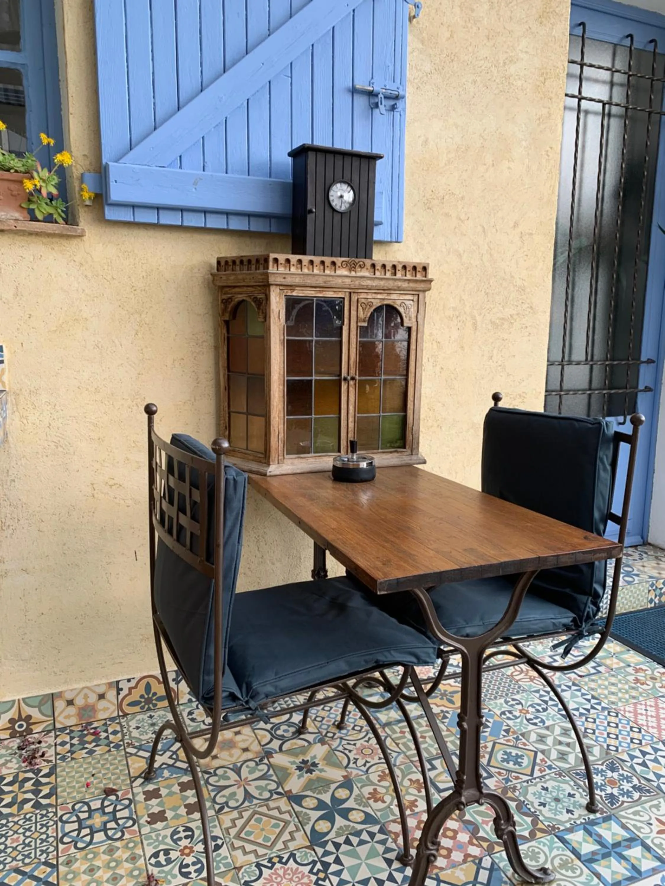Dining area in Skylark Bed & Breakfast