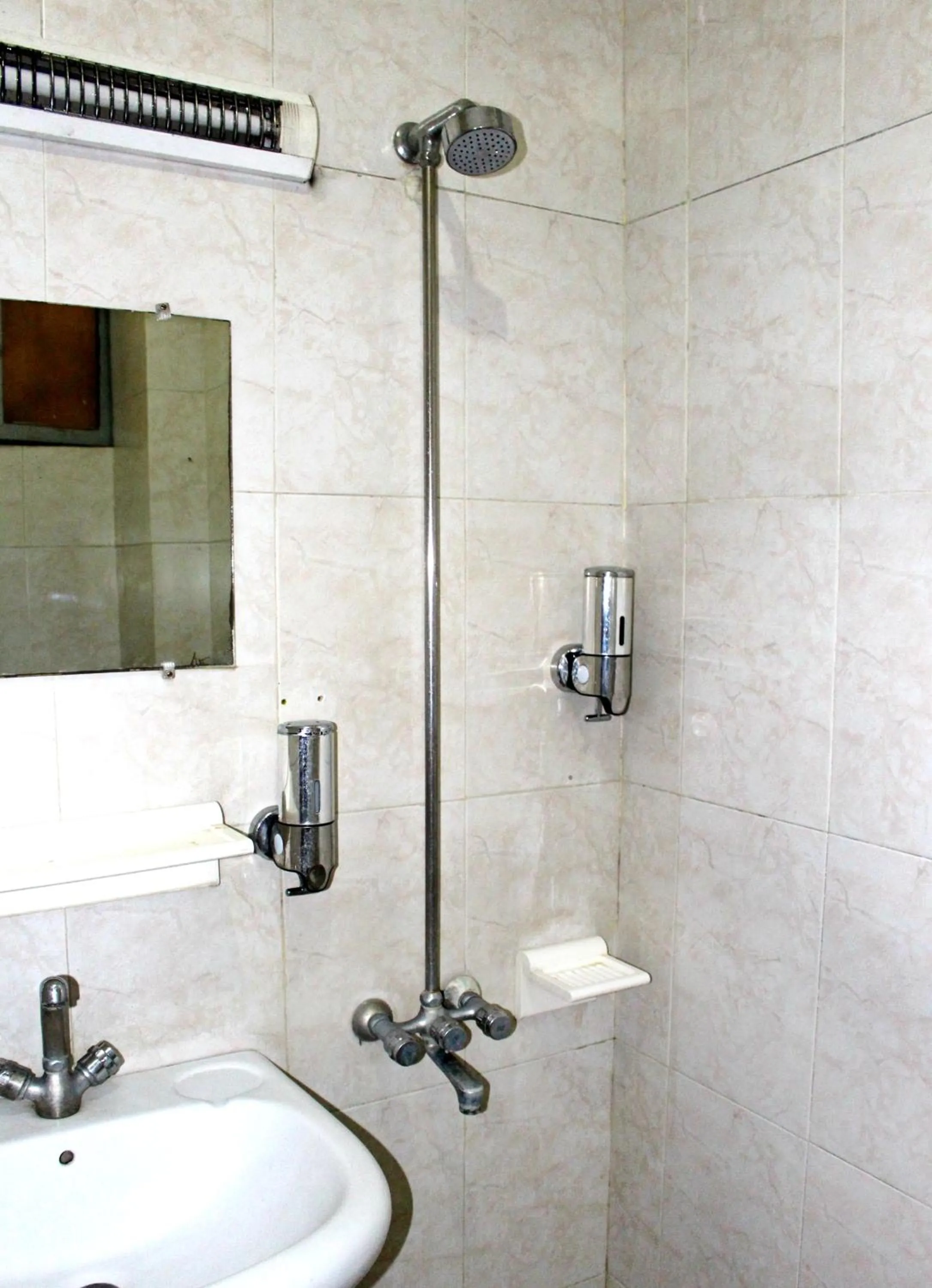 Hotel Akbar International