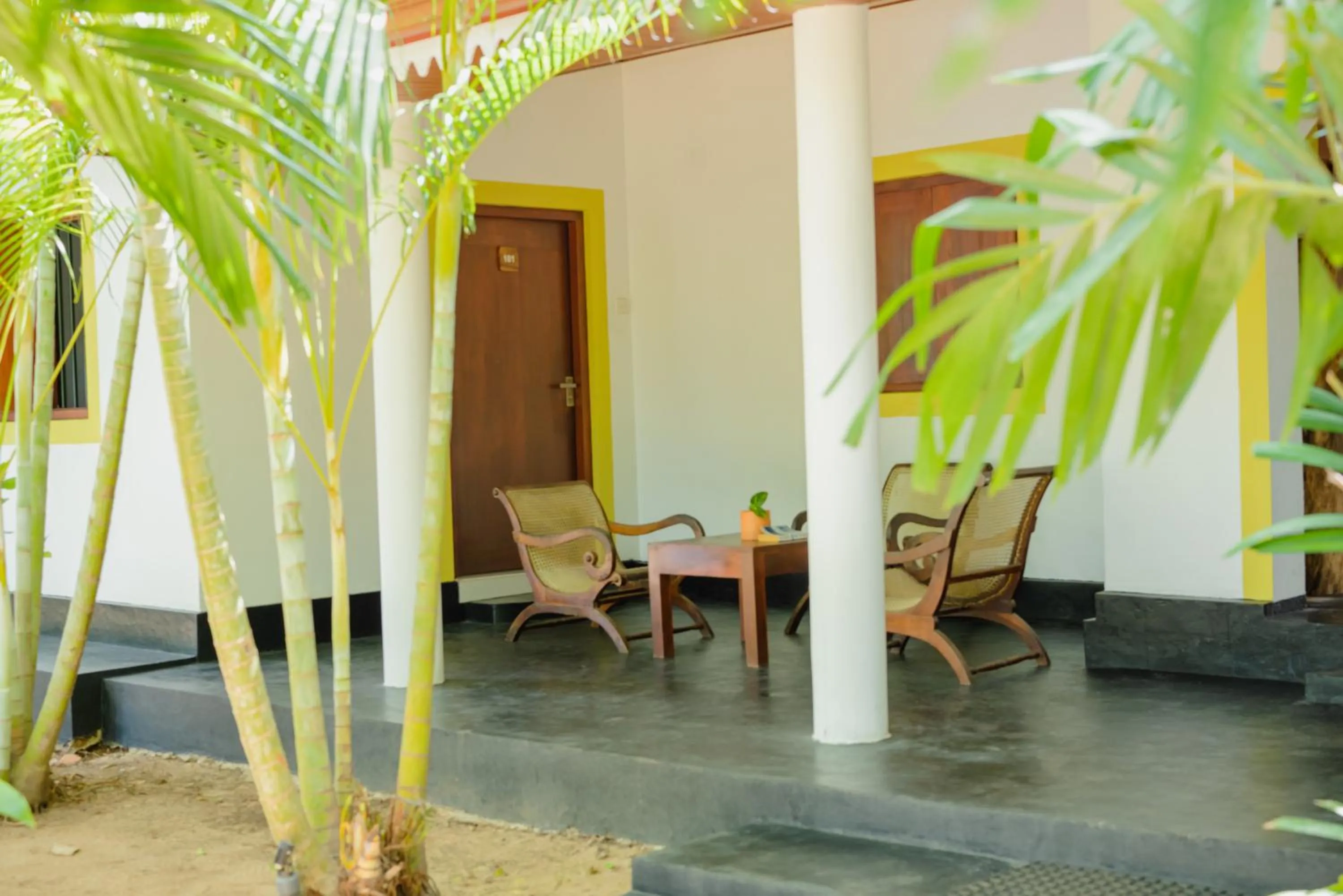 Shehani Beach Bungalow