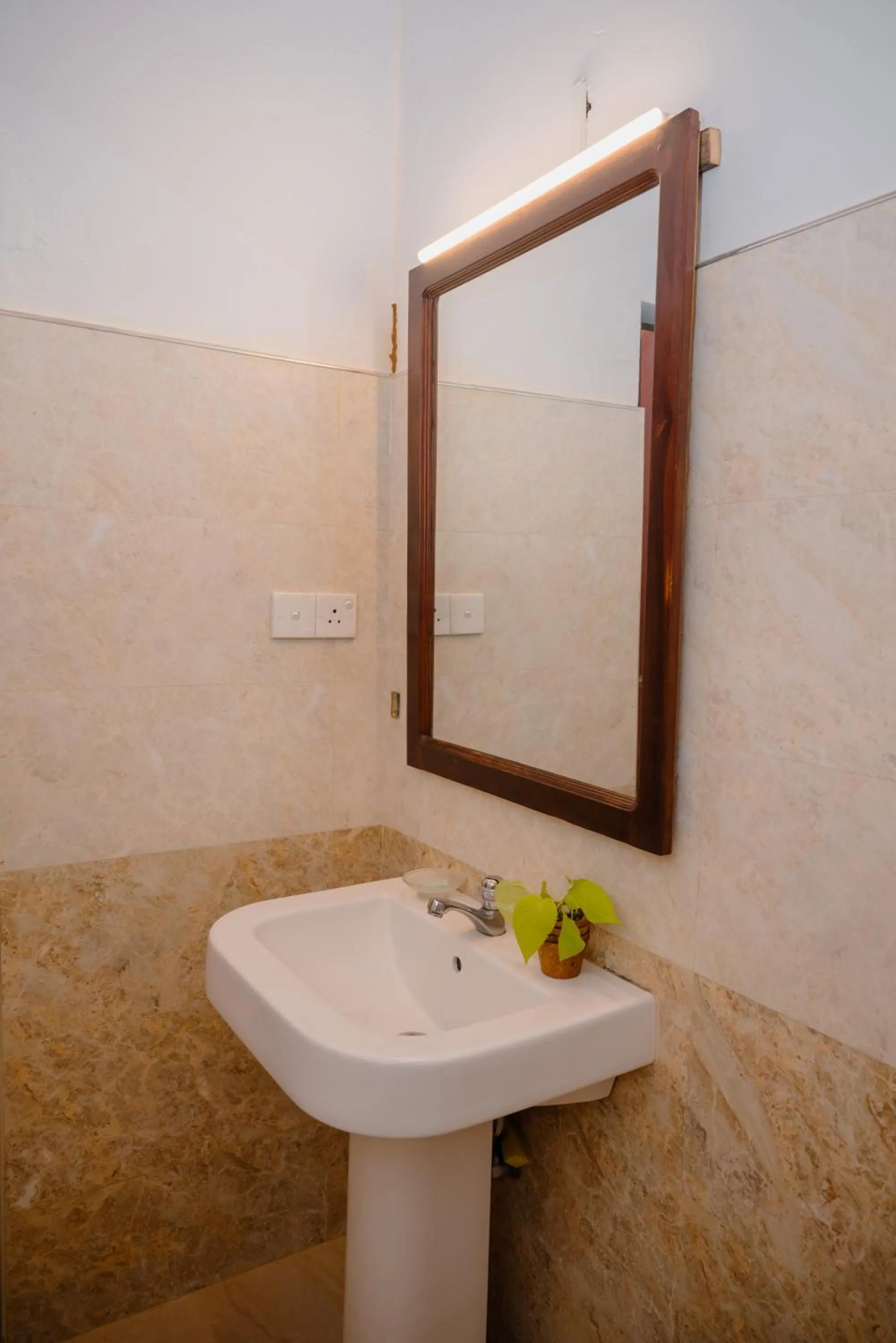 Shehani Beach Bungalow