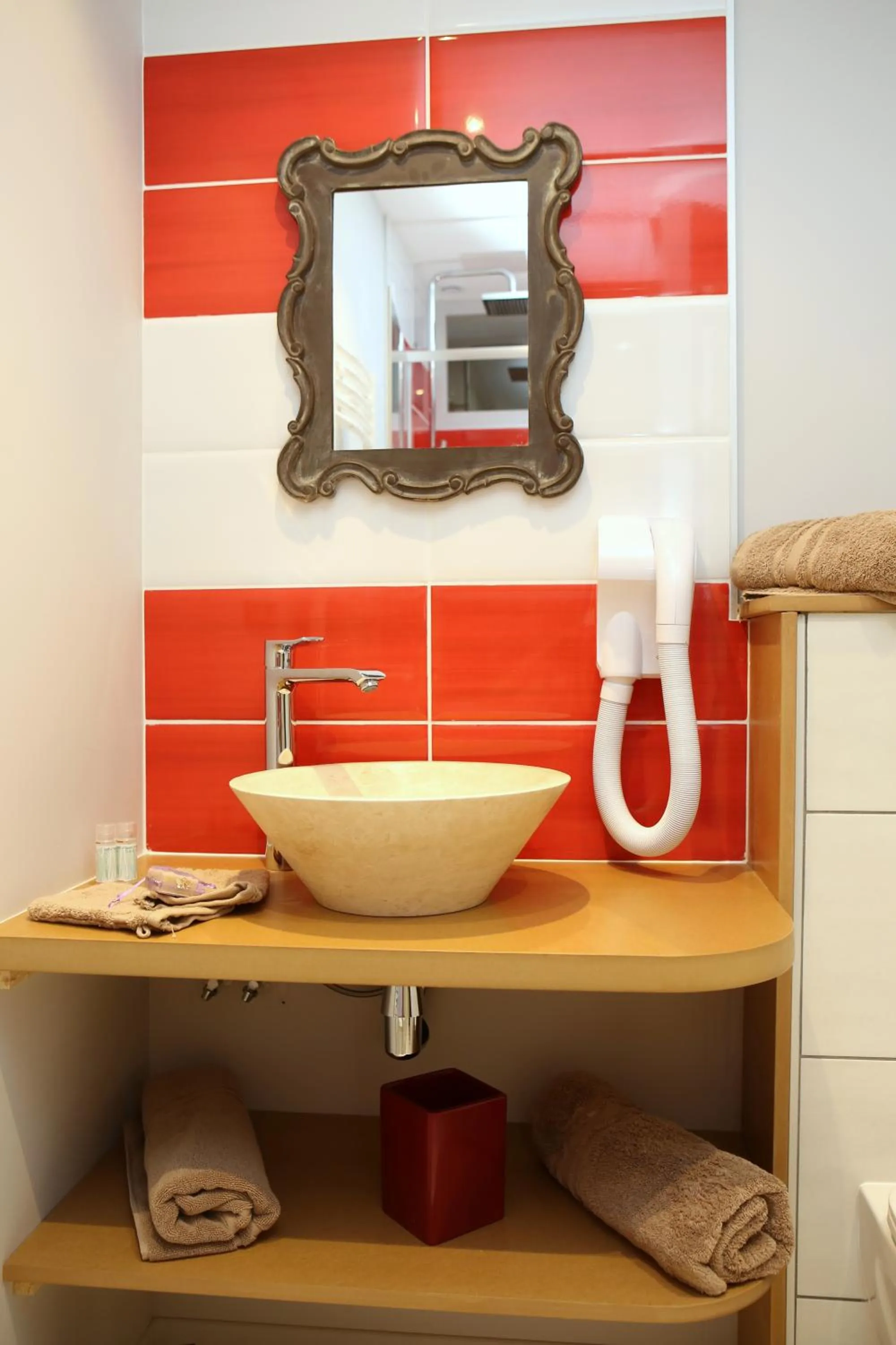 Shower in Aux Pierres Magiques