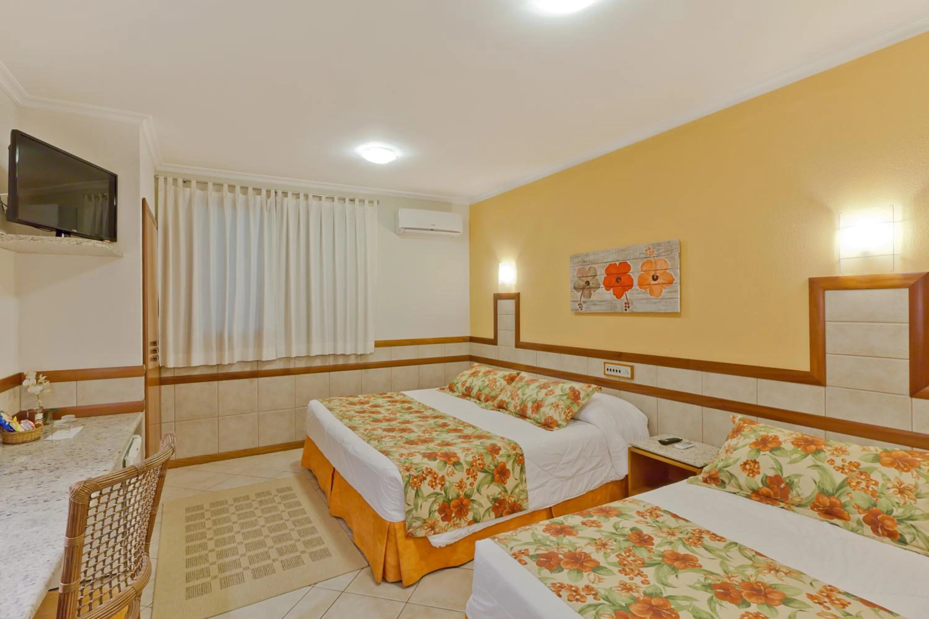 Bed in Aguativa Golf Resort