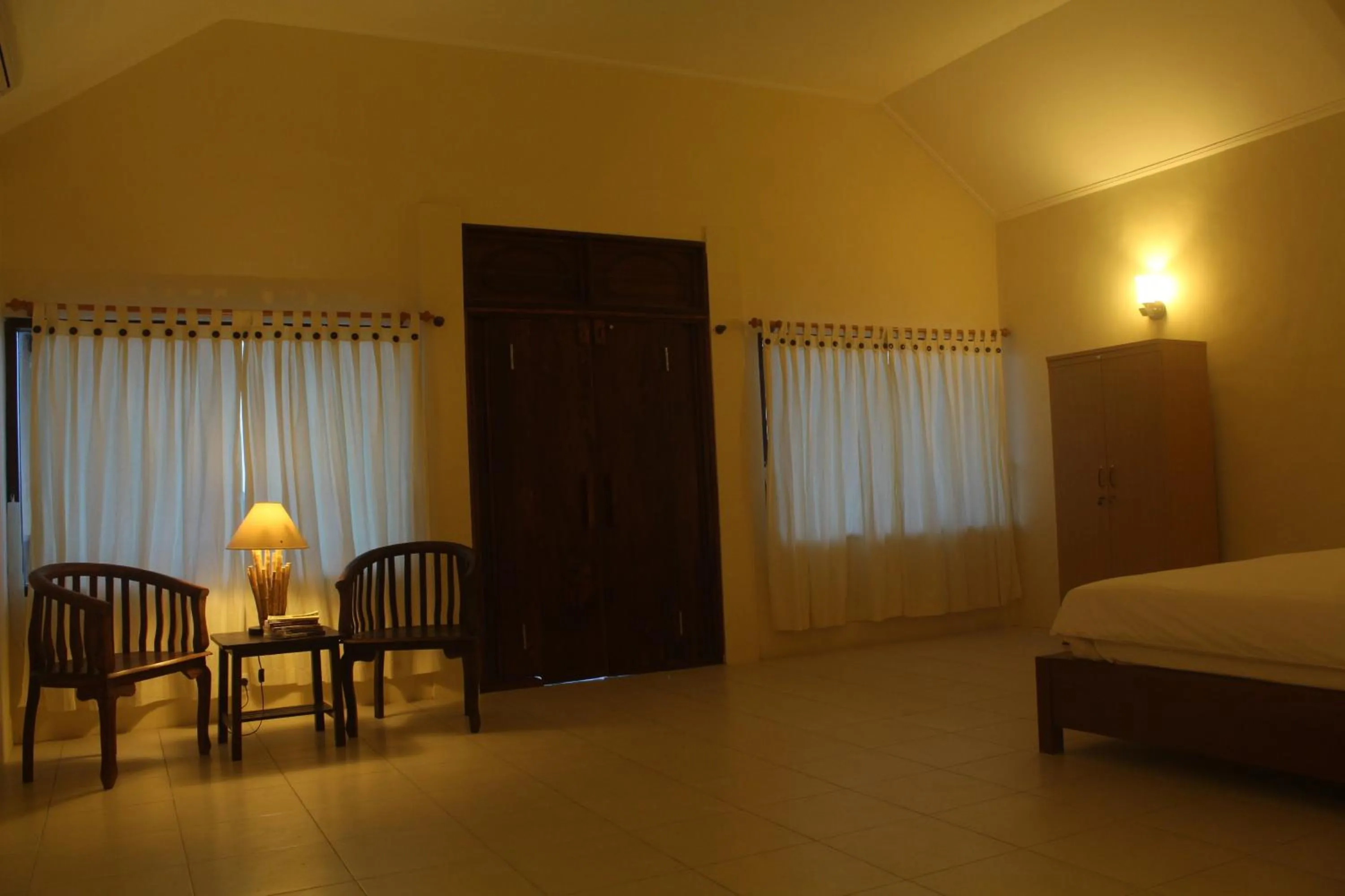 Shower in Surf Garden Lombok