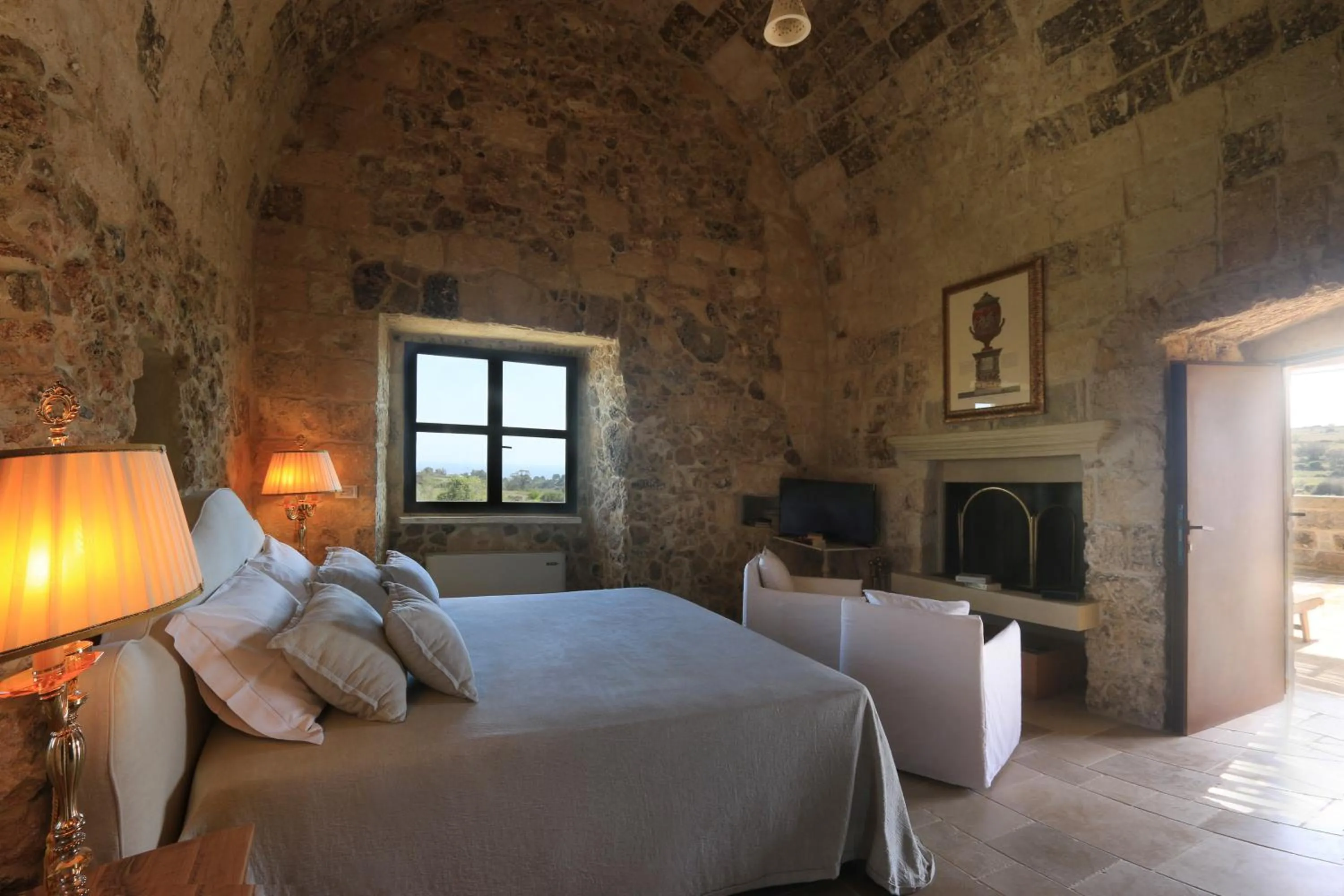 Photo of the whole room, Bed in Masseria Fano Relais & Wine