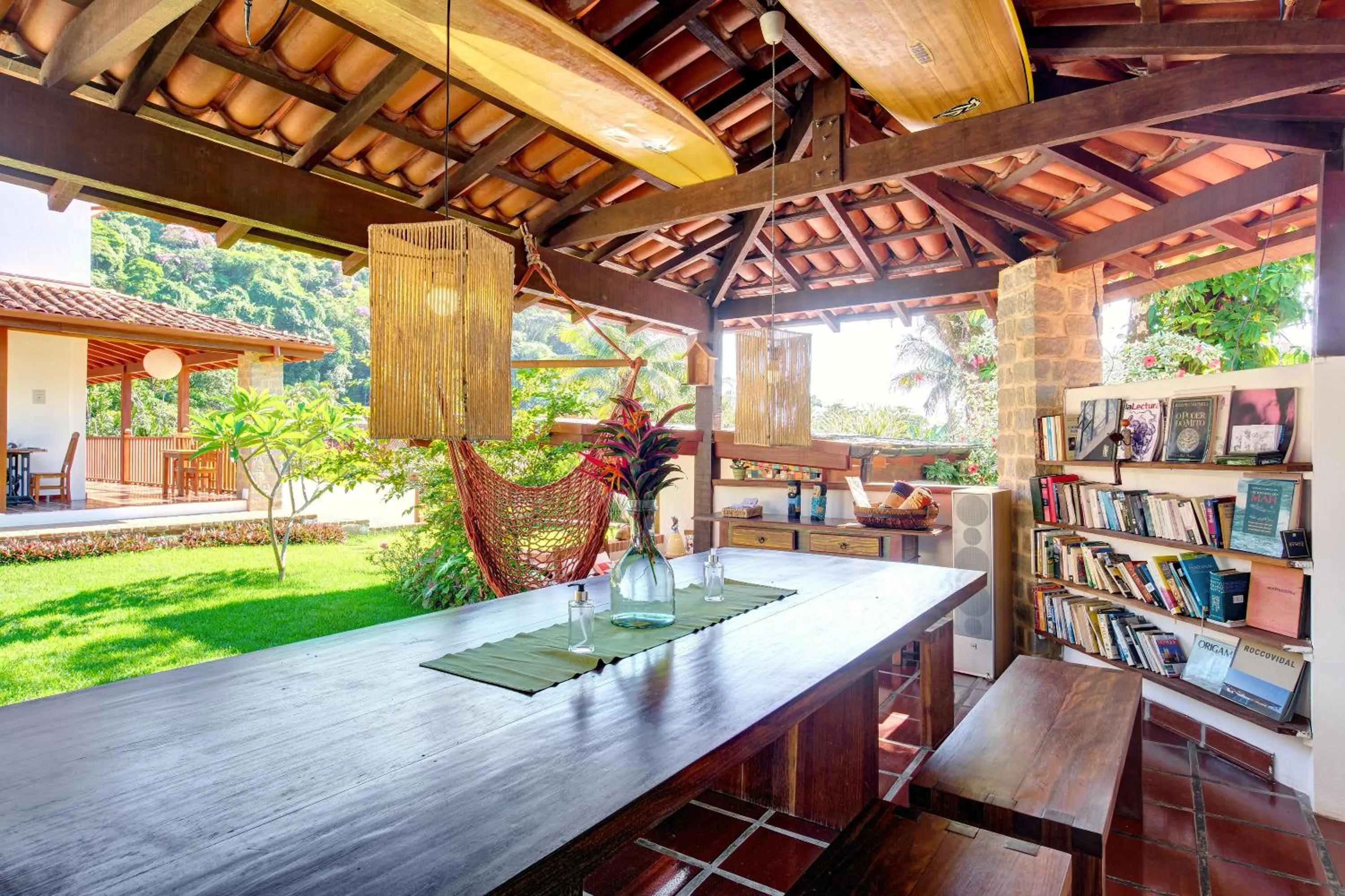 Library in Boutique Hotel Carpe Diem