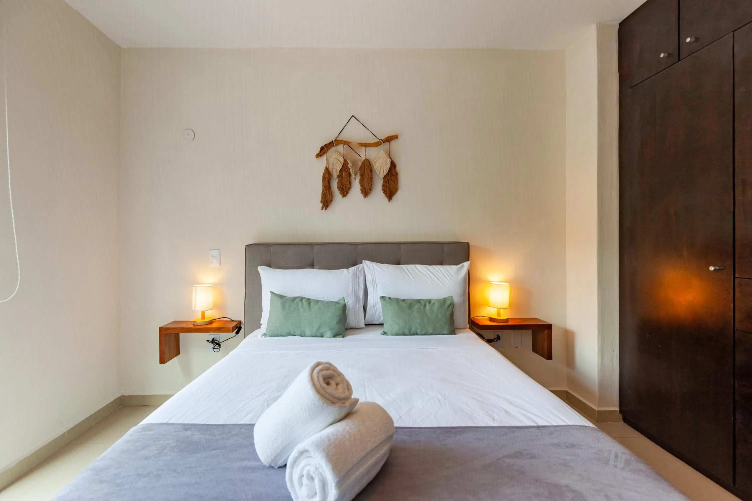 Bed in Via Tendenza Condos