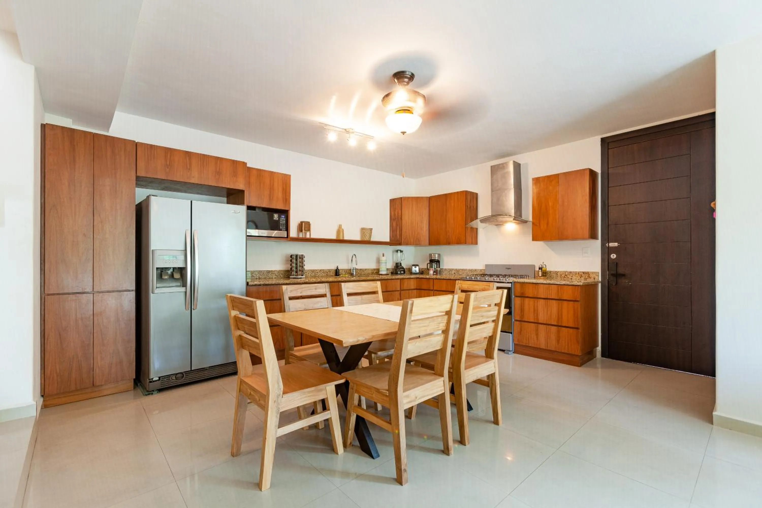 minibar in Via Tendenza Condos