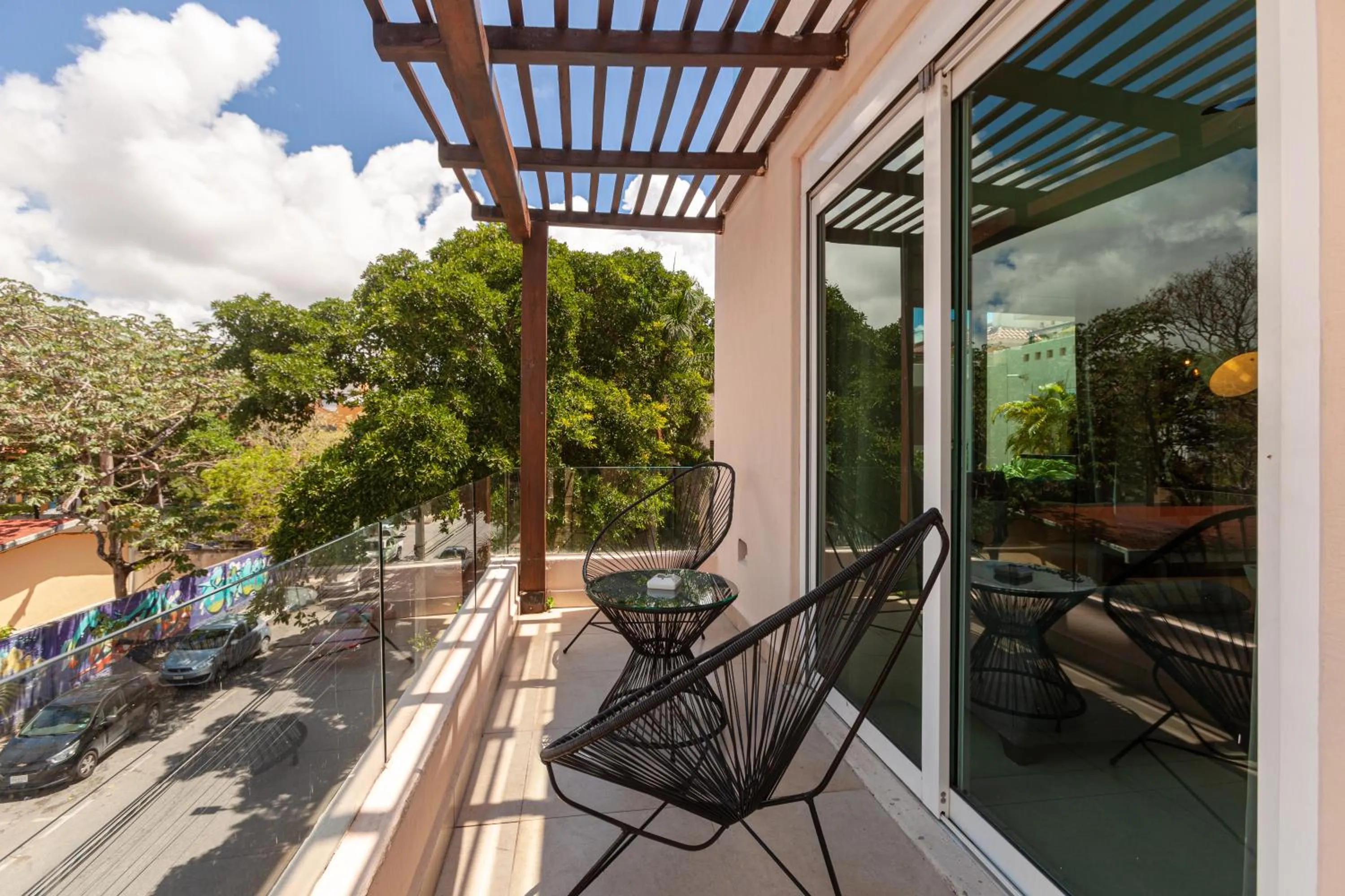 Day in Via Tendenza Condos