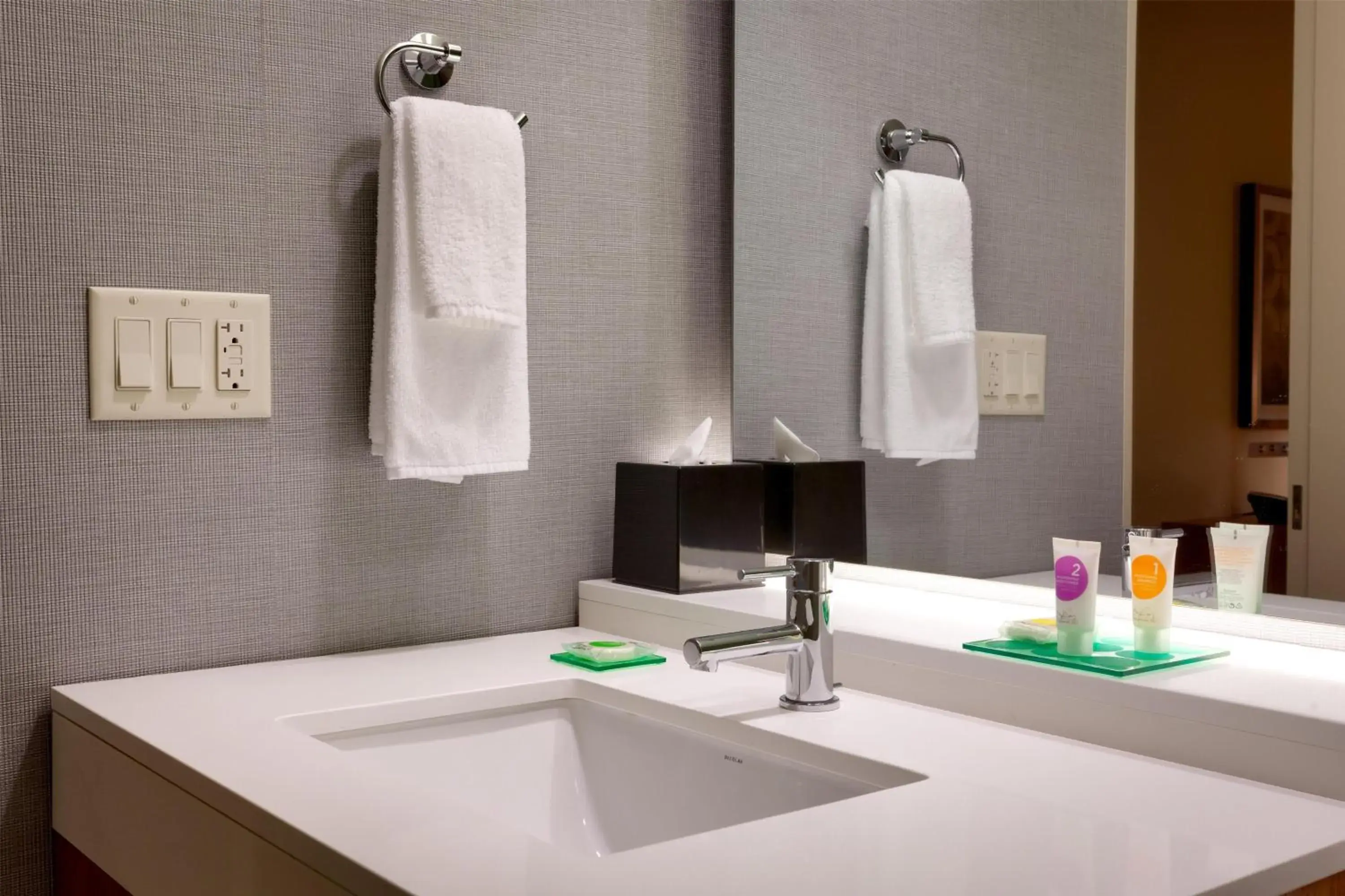 One-Bedroom King Suite with Sofa Bed in Hyatt Place Park City One-Bedroom King Suite with Sofa Bed in Hyatt Place Park City