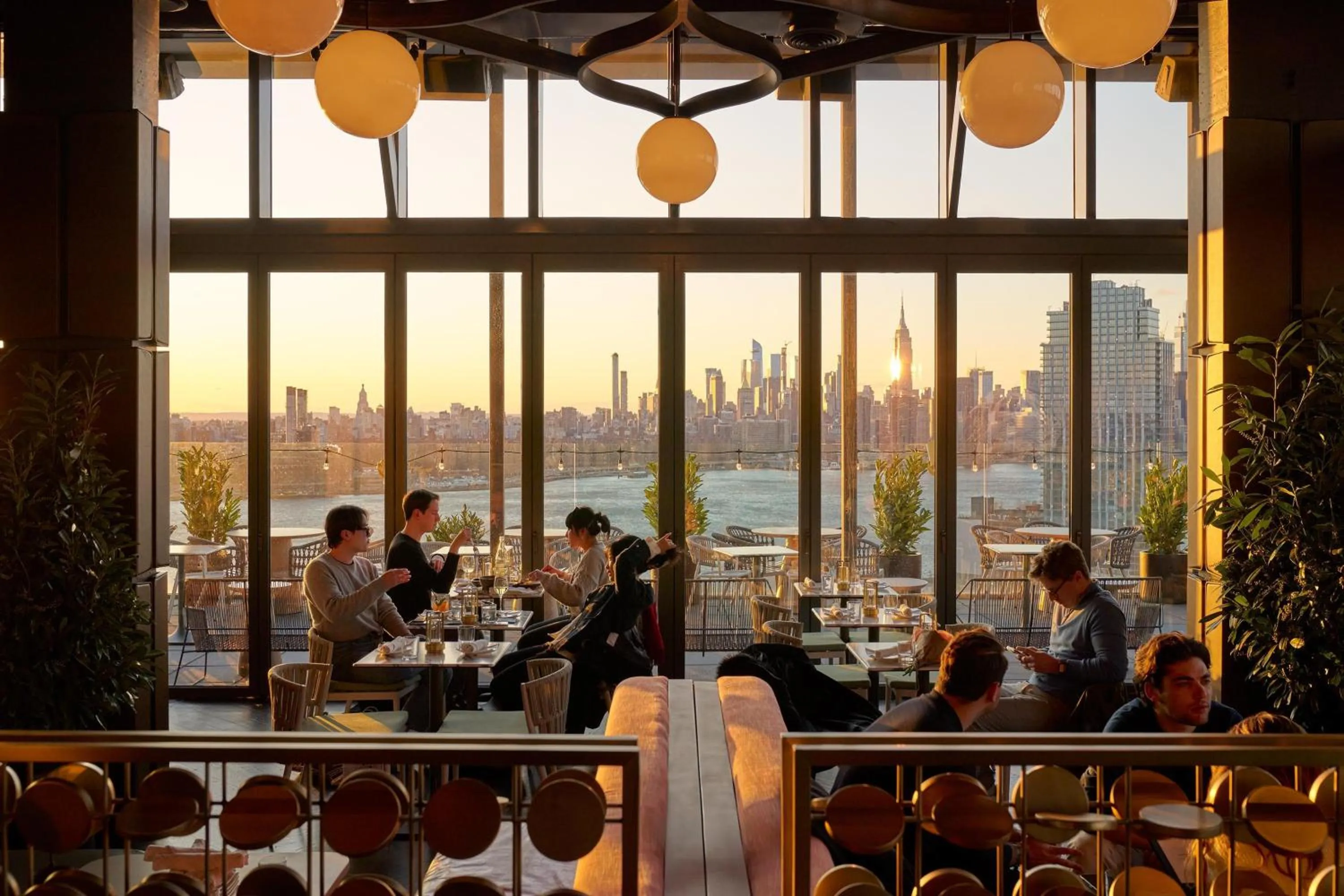 Restaurant/places to eat in The William Vale