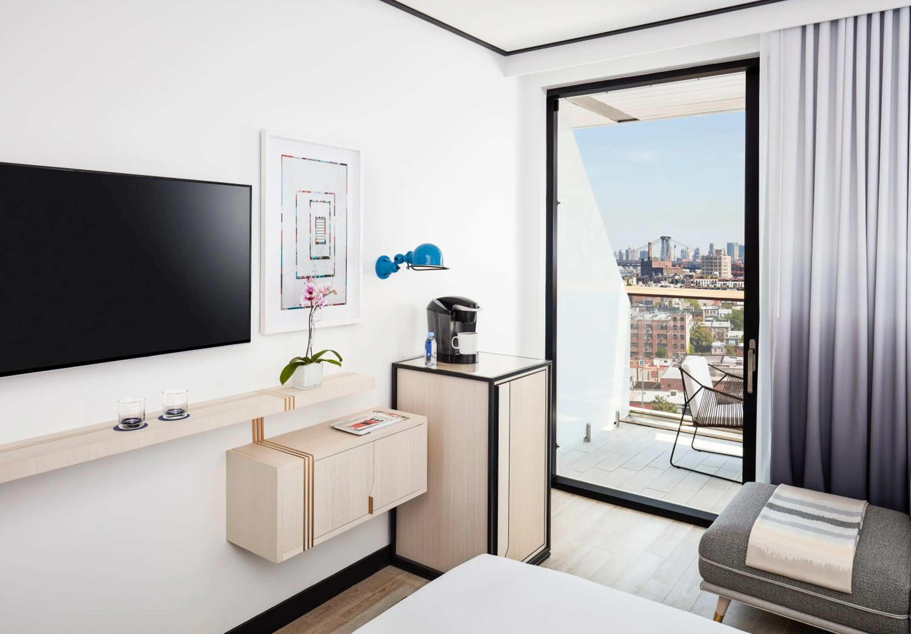 TV and multimedia, Bed in The William Vale