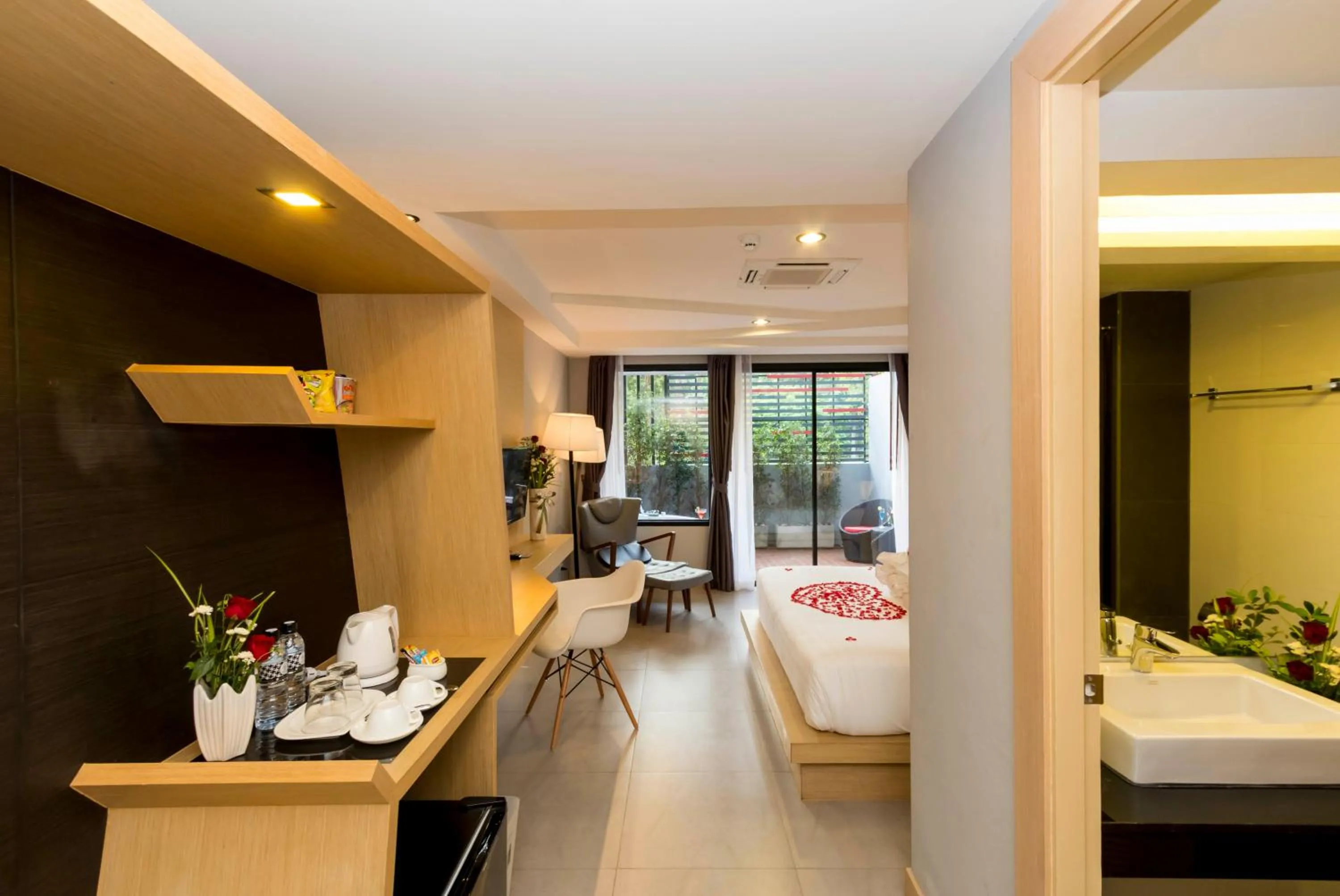 Garden view, Bed in Apple A Day Resort Krabi, Ao Nang Beach