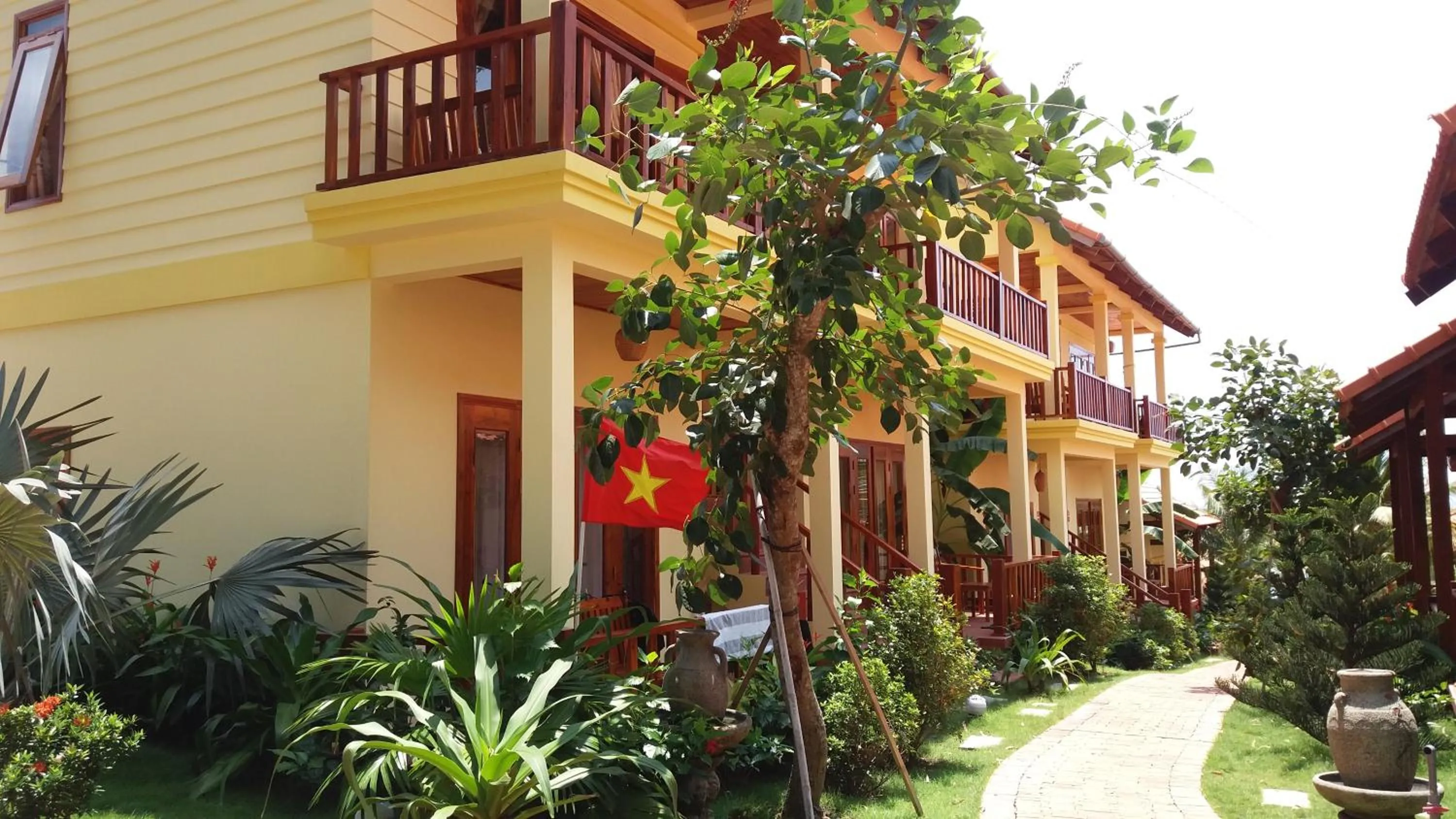 Property building in Free Beach Resort