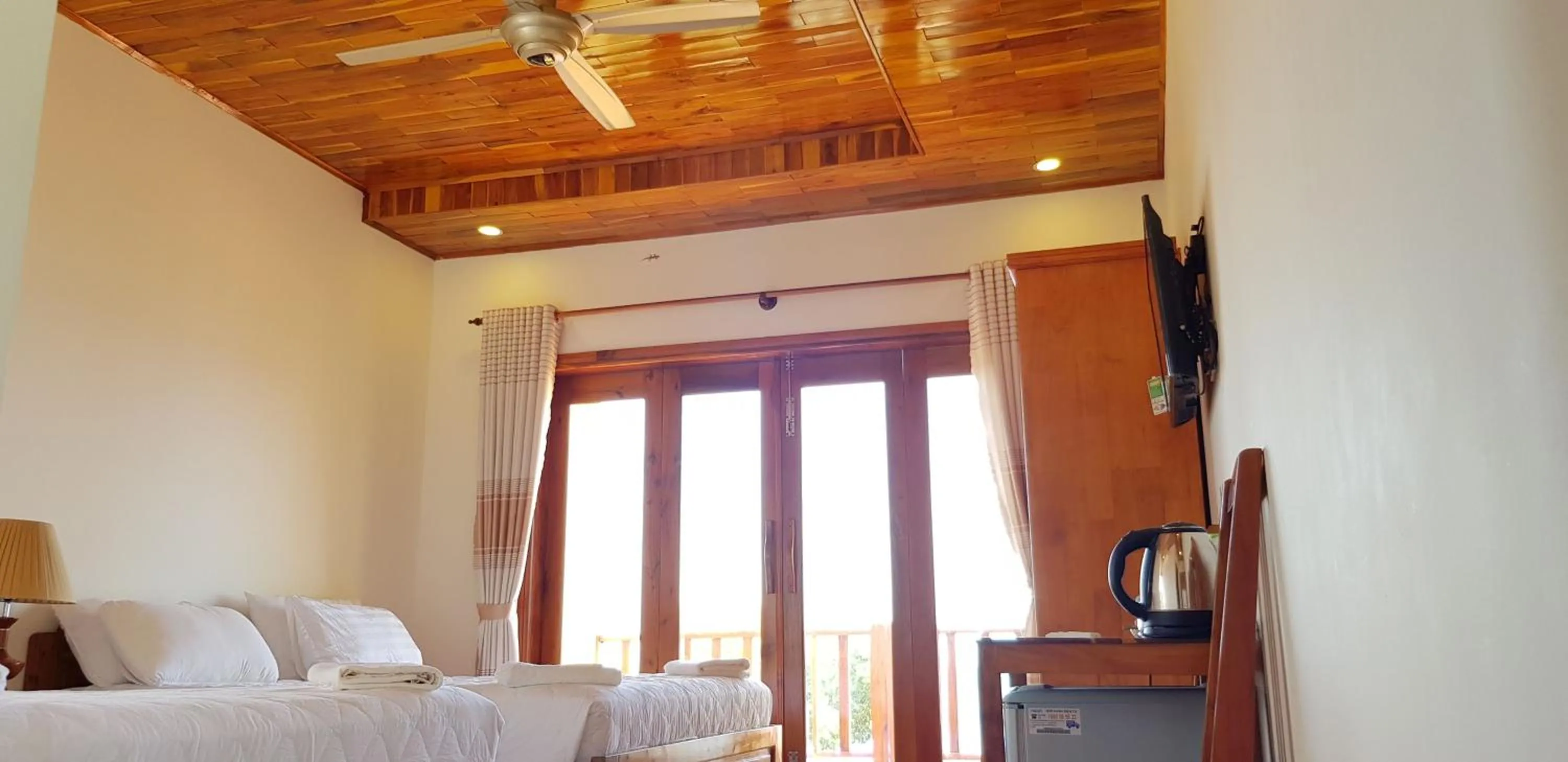 TV and multimedia, Bed in Free Beach Resort
