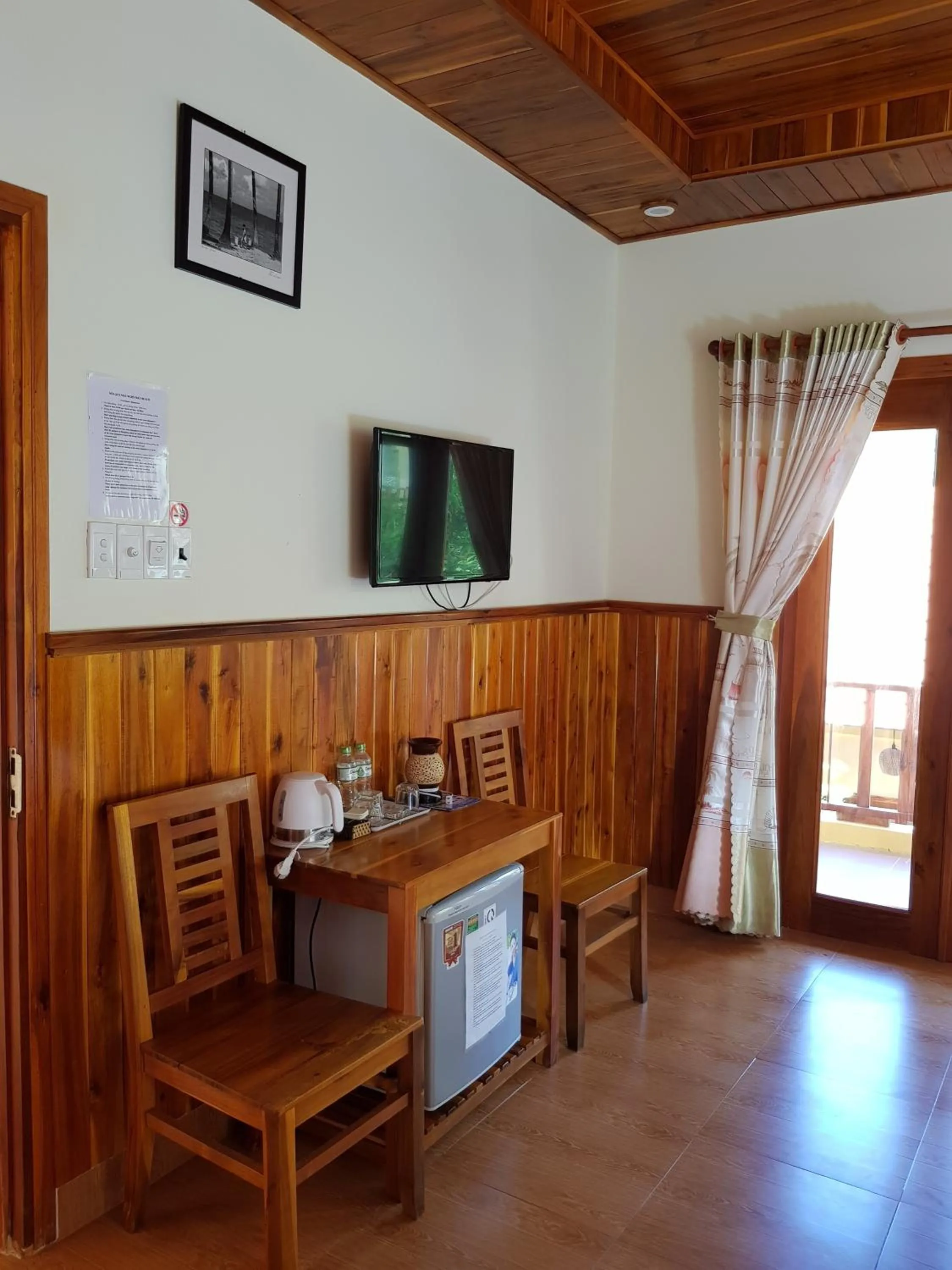 TV and multimedia in Free Beach Resort