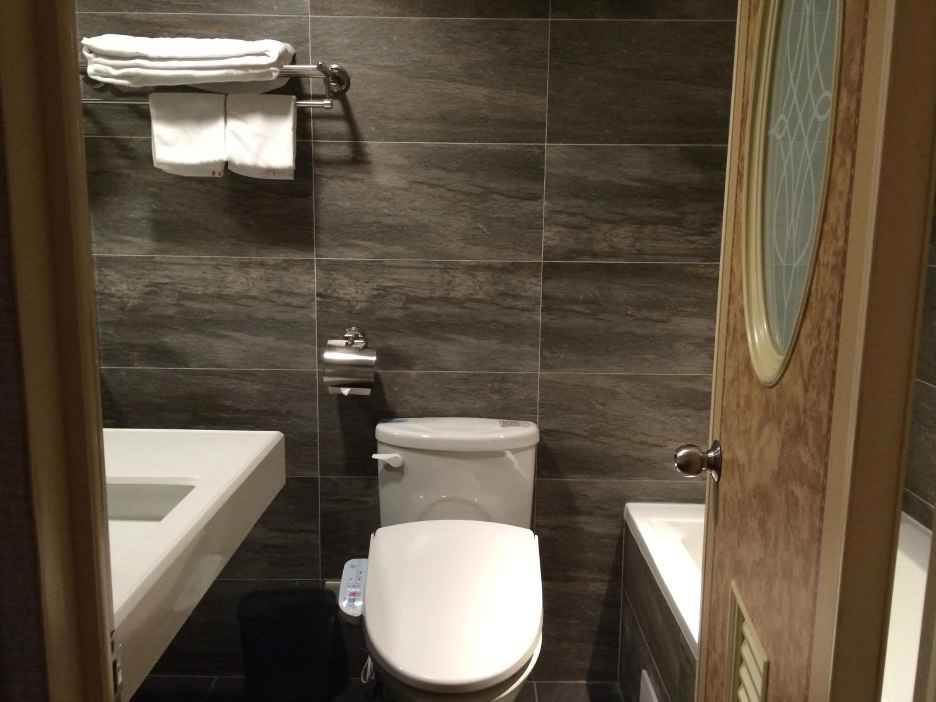 Bathroom in Golden Home Hotel