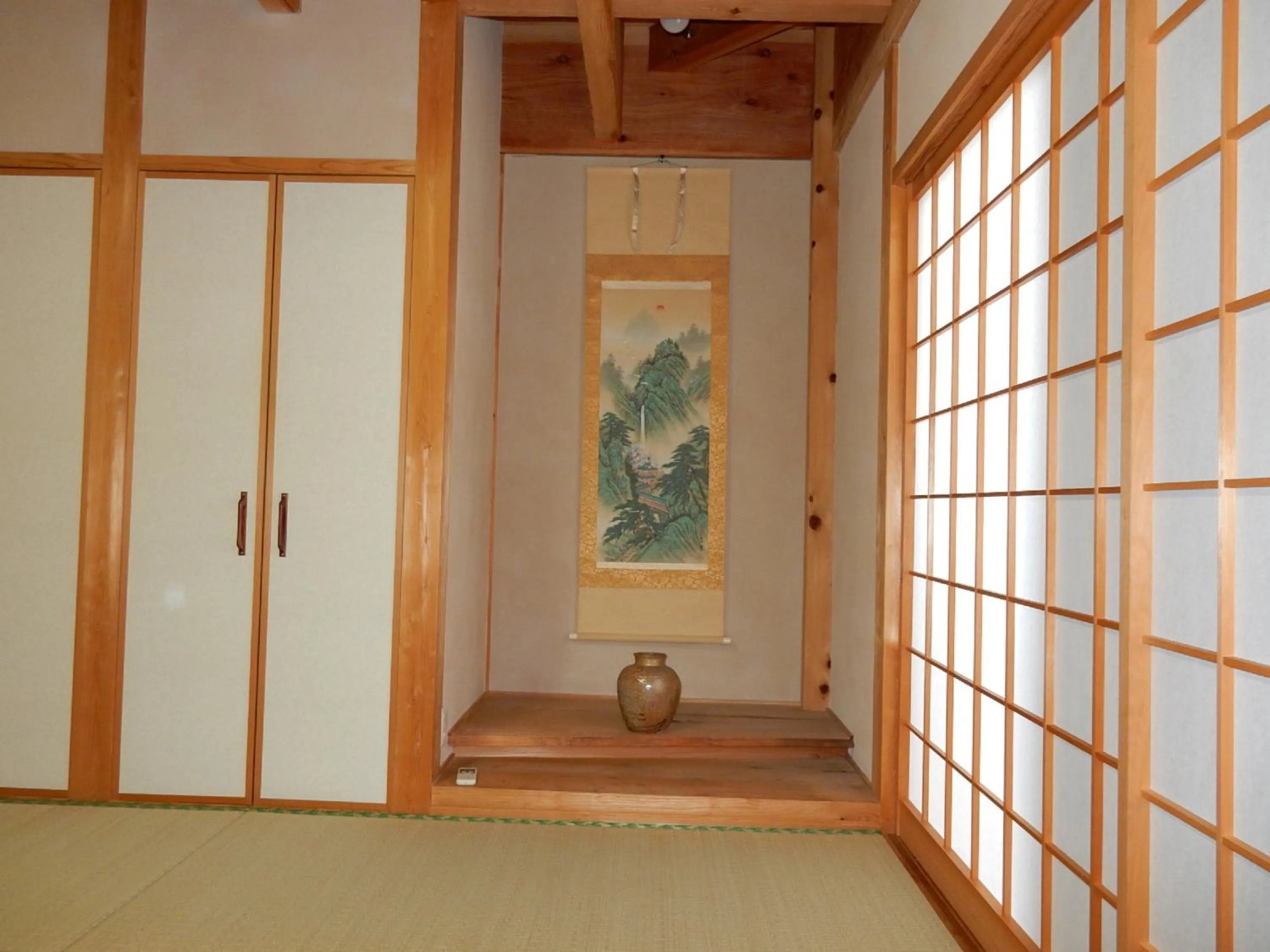 Decorative detail in Yadoya Sanbou