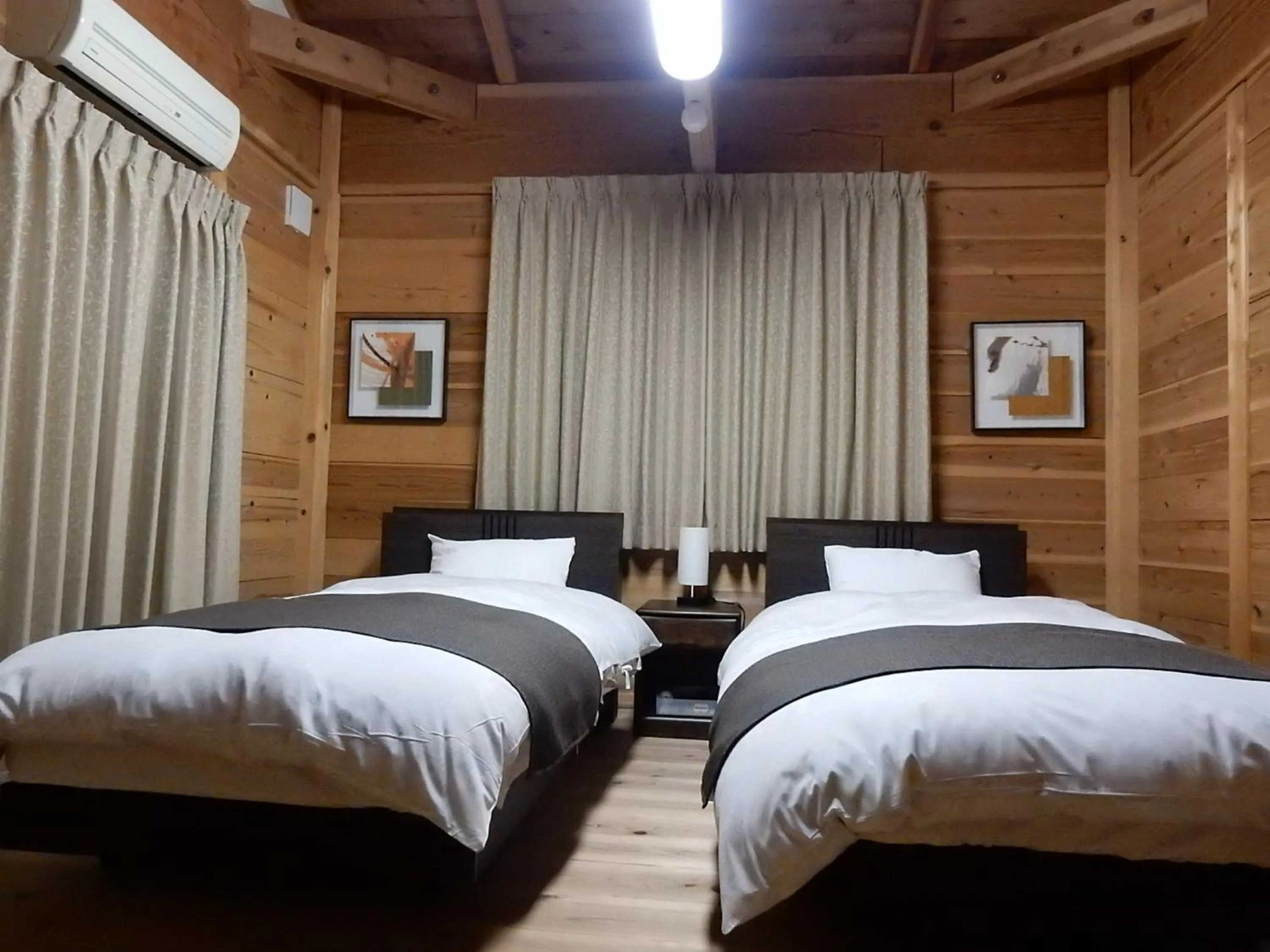 Bedroom, Bed in Yadoya Sanbou